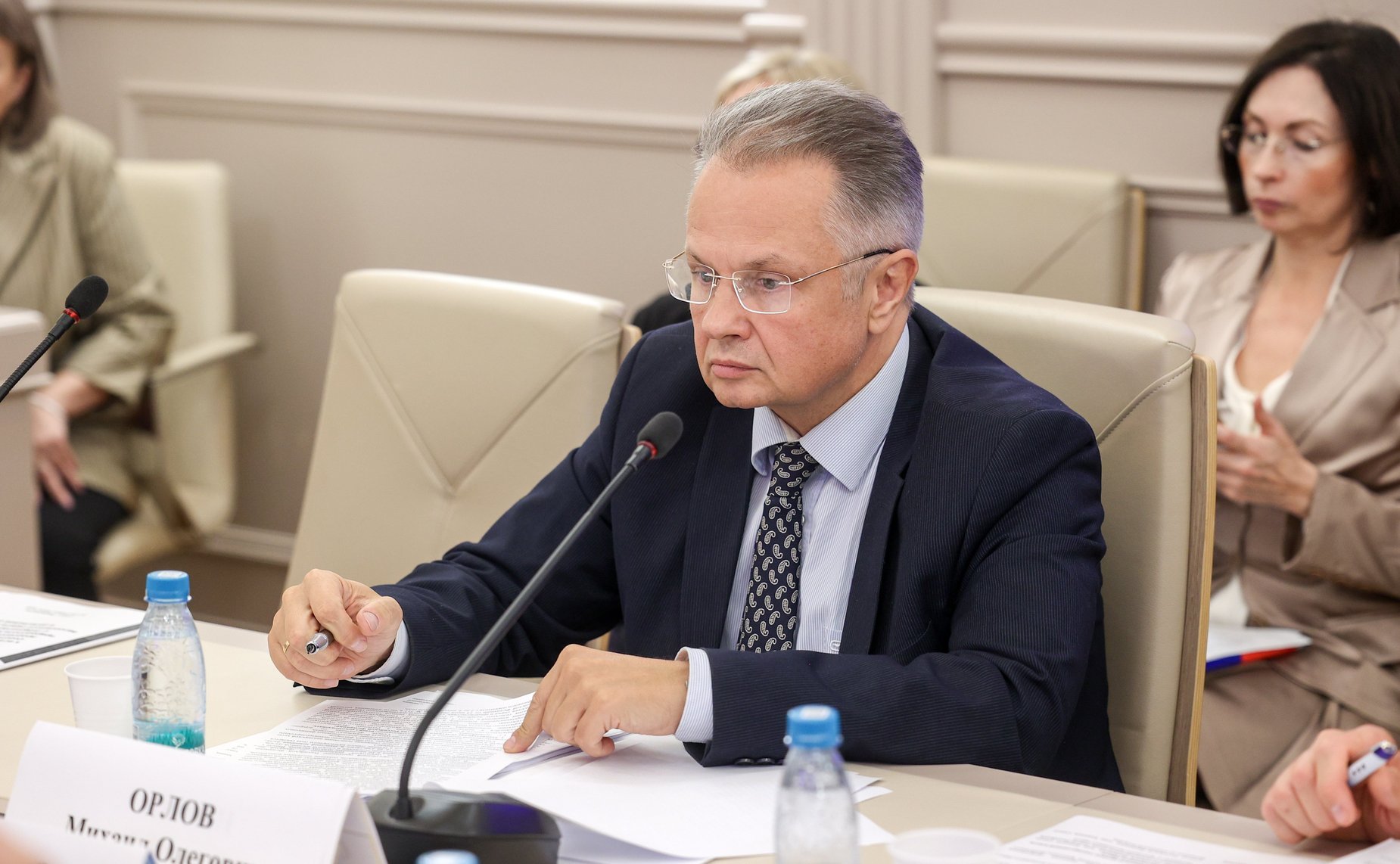 Встреча председателя Комитета СФ по аграрно-продовольственной политике и природопользованию Александра Двойных с Губернатором Чукотского автономного округа Владиславом Кузнецовым