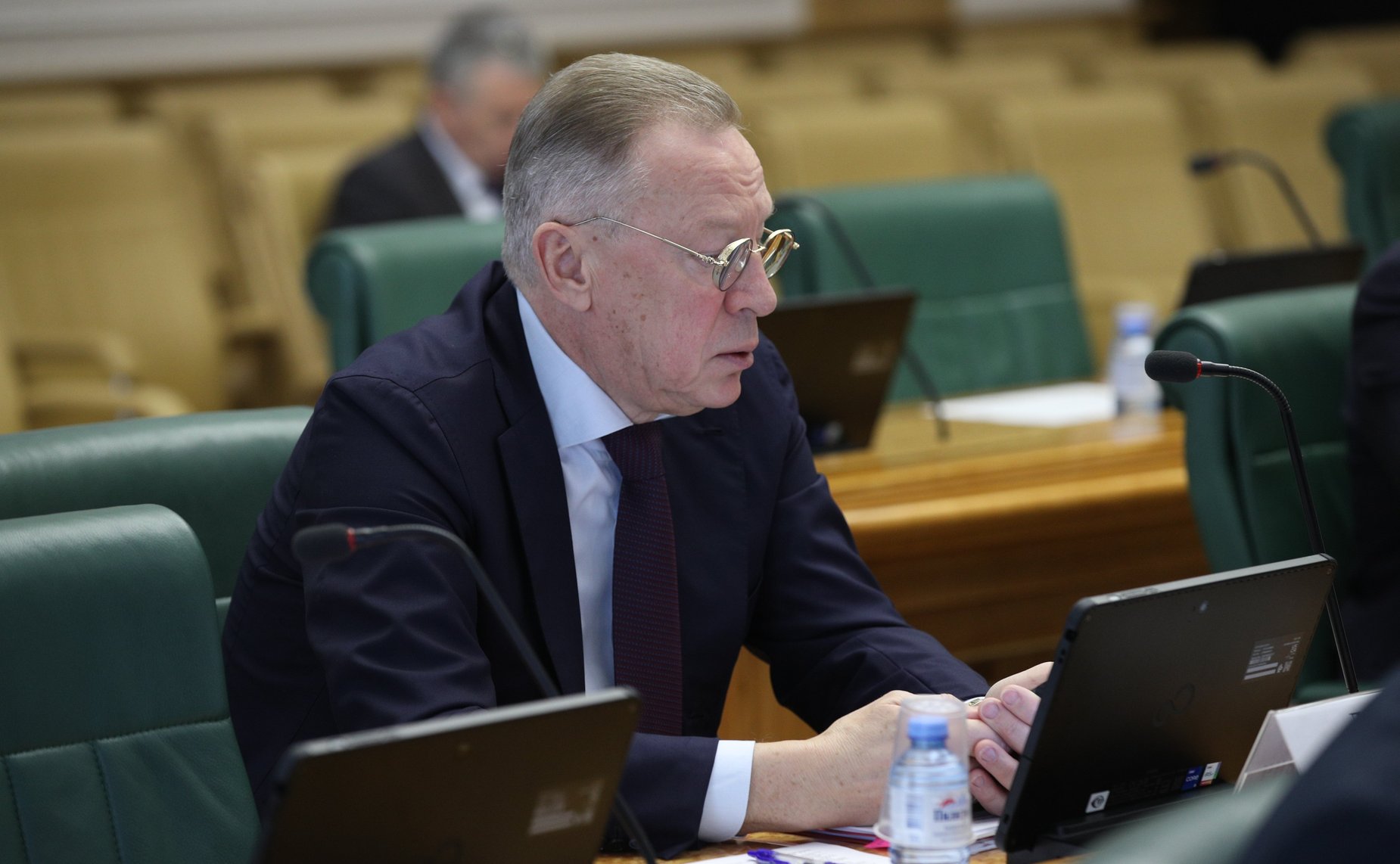 Заседание Комитета СФ по конституционному законодательству и государственному строительству