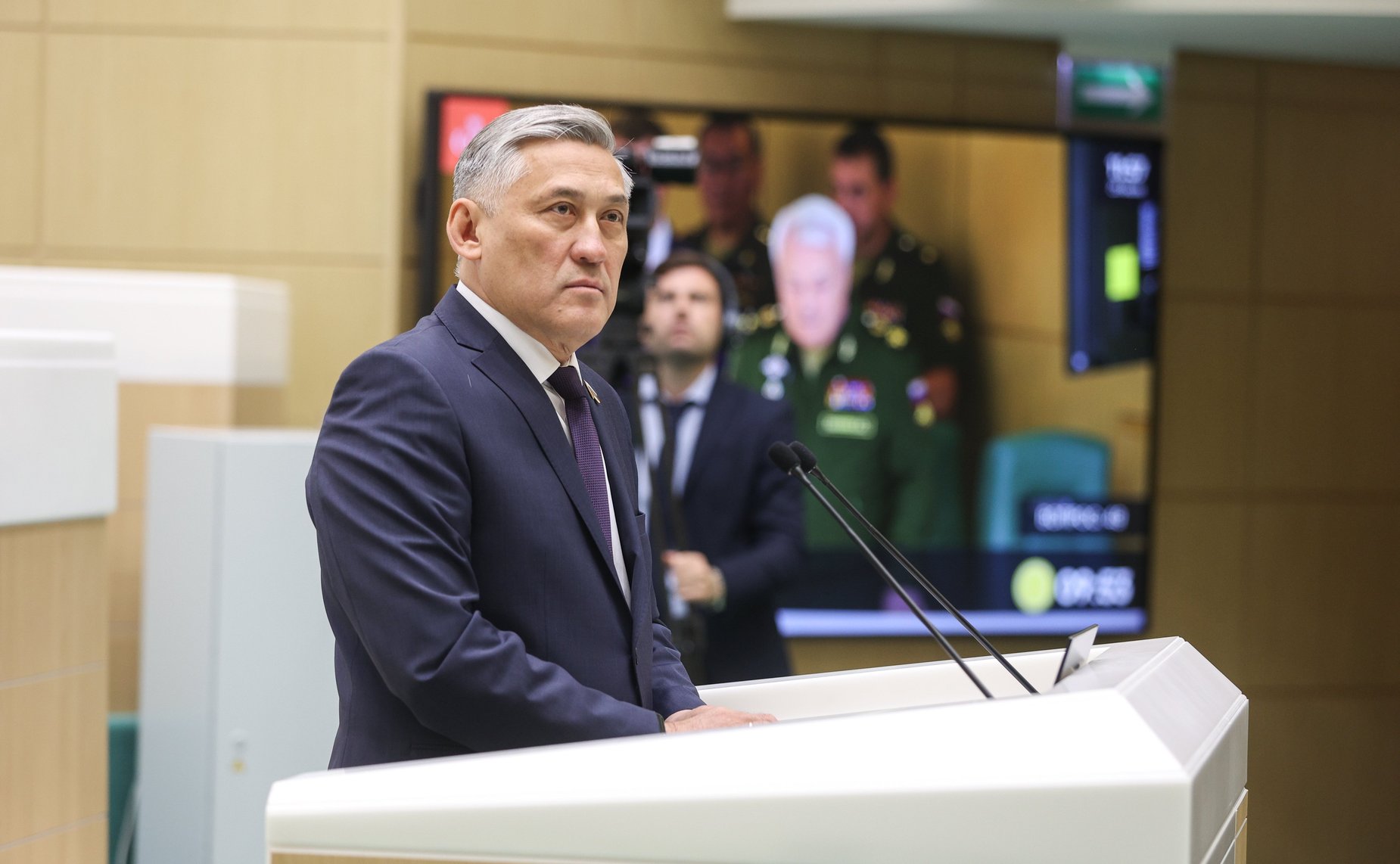 Юрий Валяев