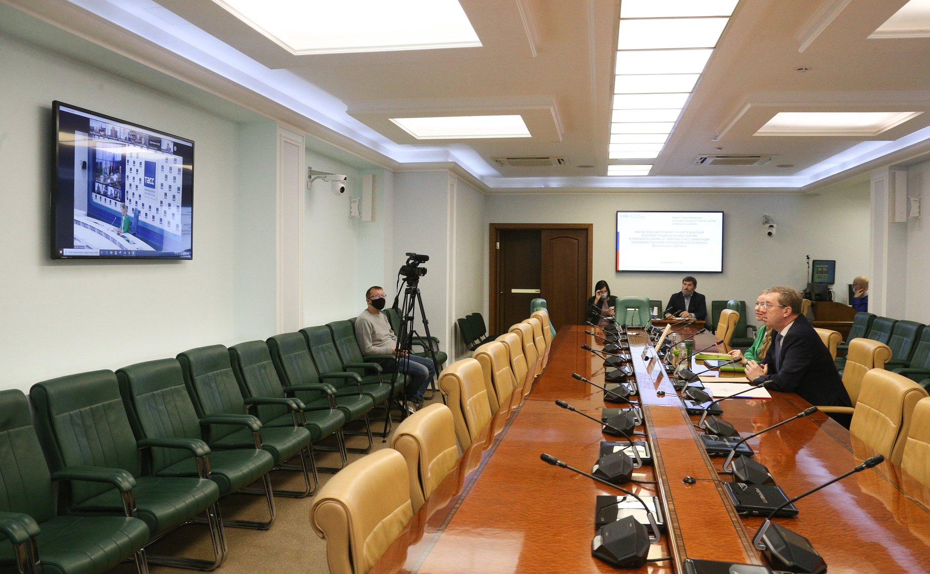 Председатель Комитета СФ по аграрно-продовольственной политике и природопользованию Алексей Майоров принял участие в пресс-конференции, посвященной проведению Всероссийского экологического диктанта в международном формате