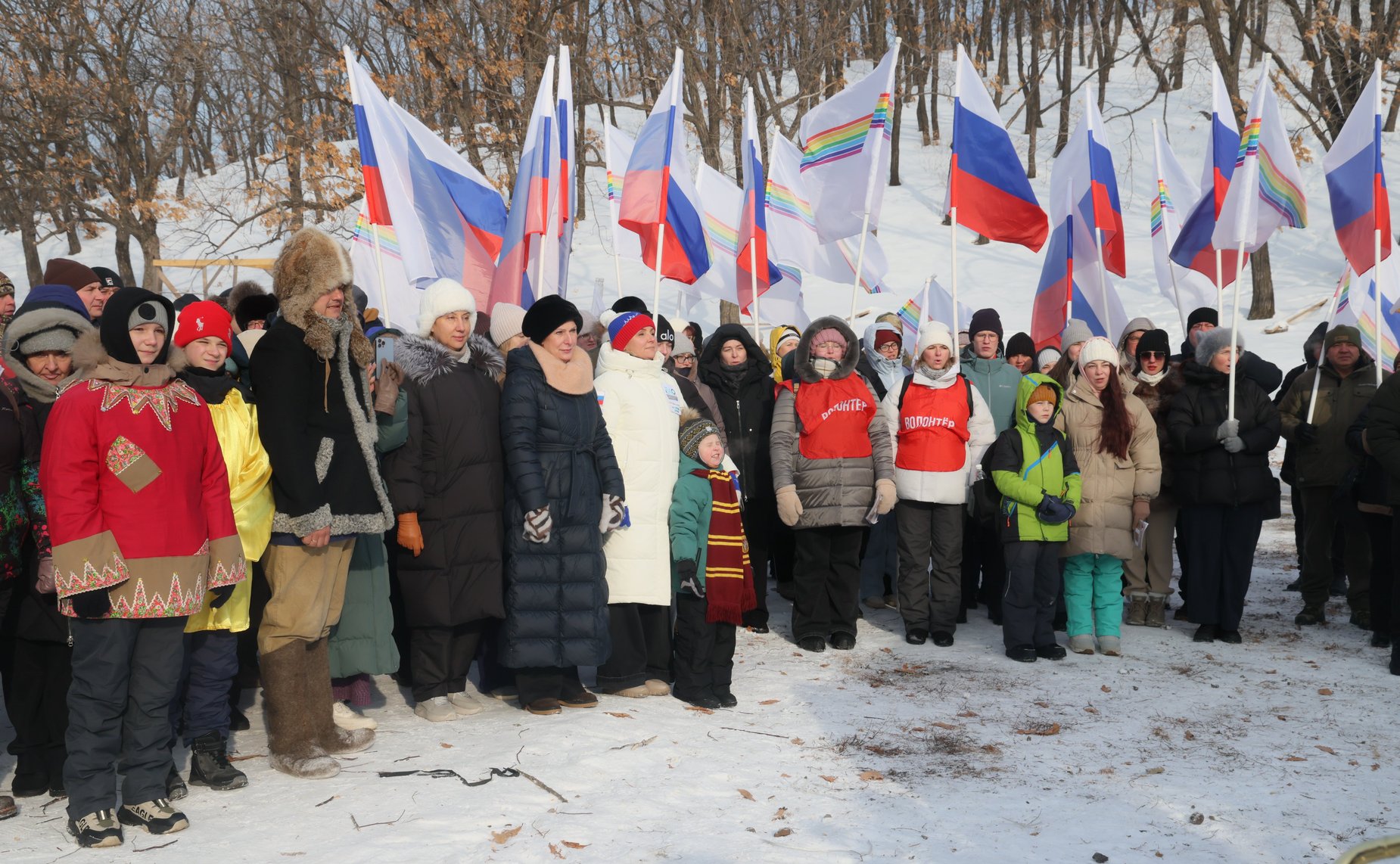 Сенаторы приняли участие в Волочаевском фестивале