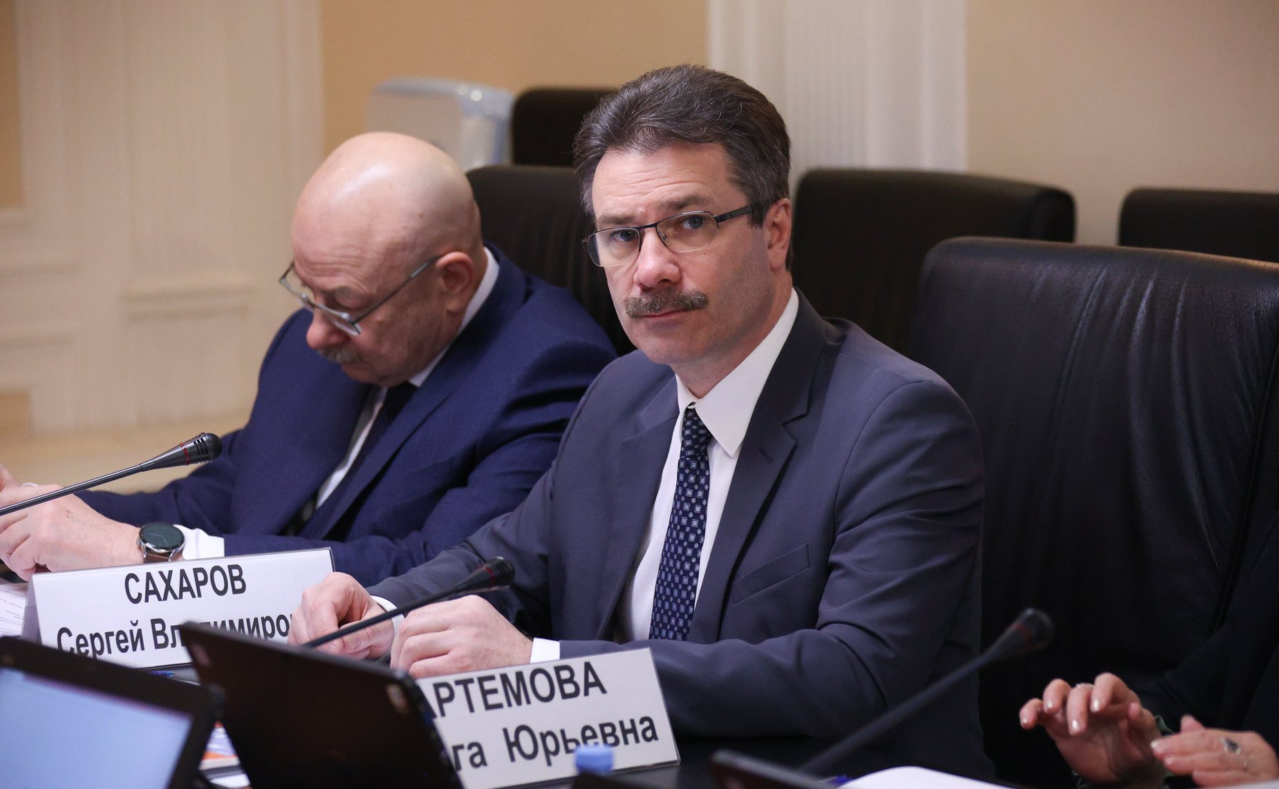 Круглый стол Комитета СФ по федеративному устройству, региональной политике, МСУ и делам Севера