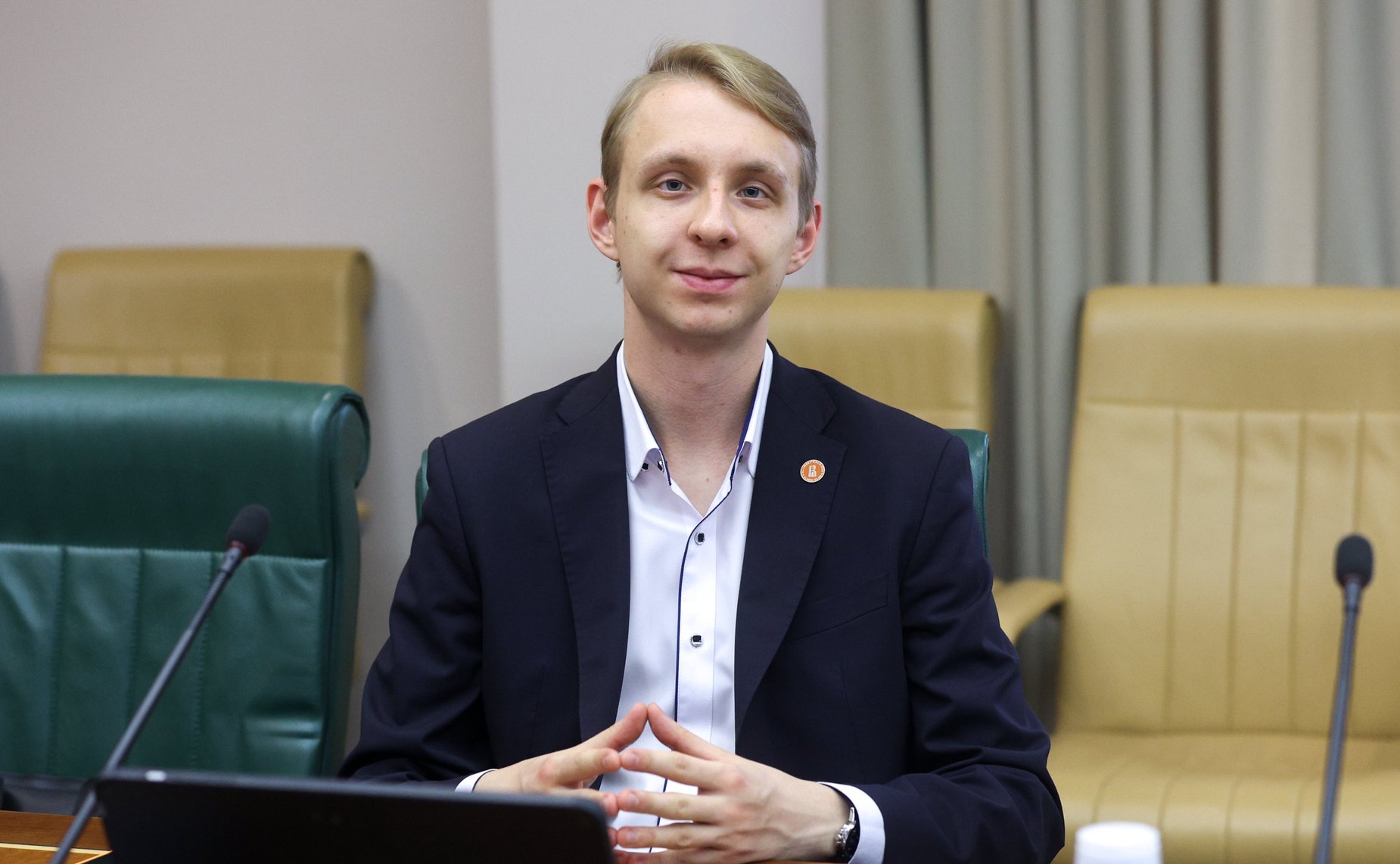 Круглый стол Комитета СФ по экономической политике «О правоприменительной практике в части недискриминационного доступа операторов связи к инфраструктуре многоквартирных домов в целях обеспечения граждан услугами связи»