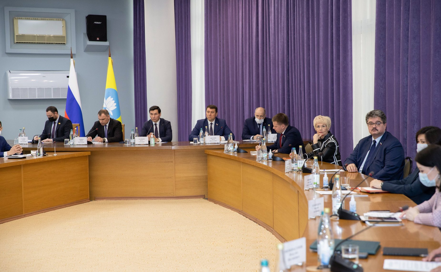 Выездное совещание комитетов СФ на тему «О ходе реализации индивидуальной программы социально-экономического развития Республики Калмыкия»