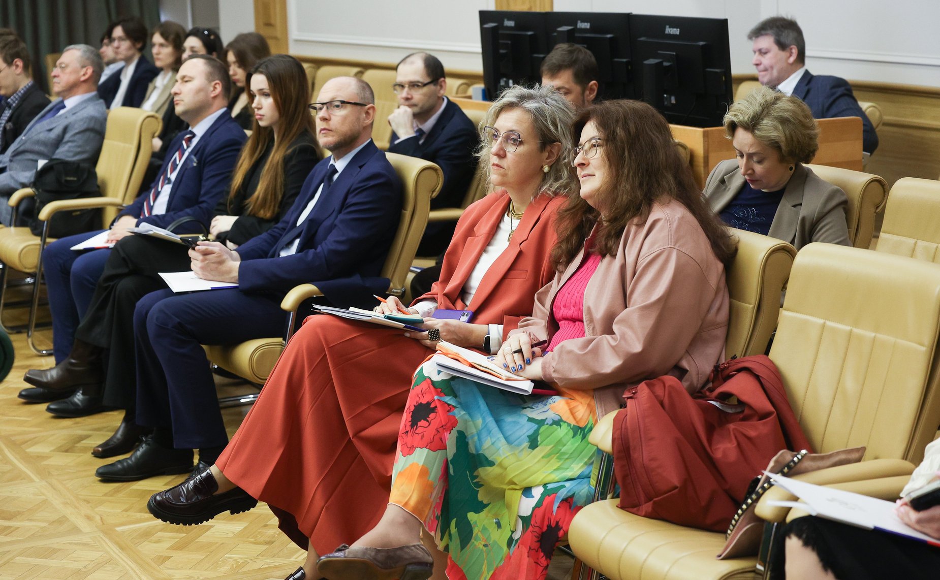 Круглый стол Комитета СФ по бюджету и финансовым рынкам на тему «Укрепление национальной и международной финансовой безопасности»