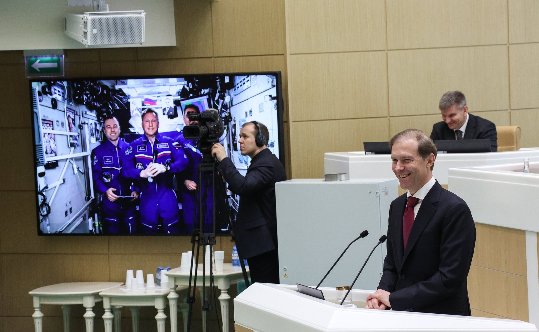 Денис Мантуров