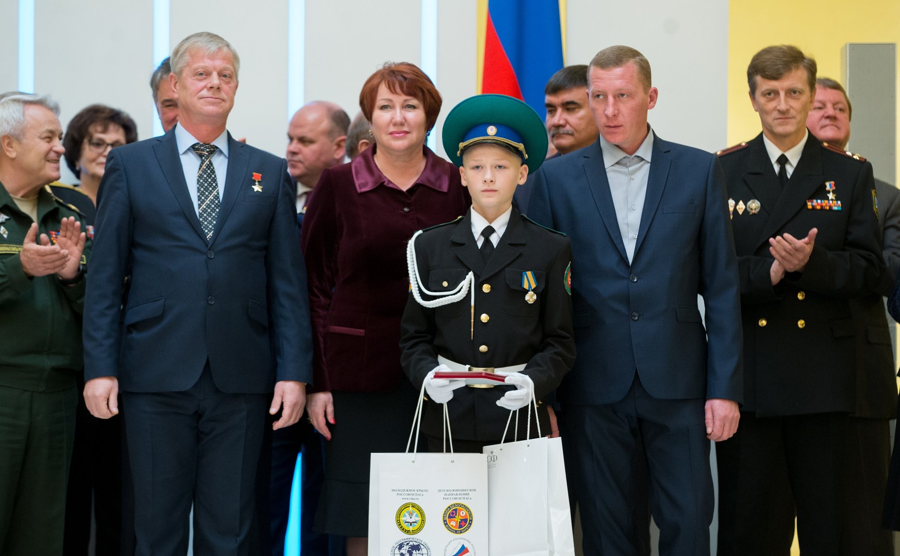 Награждение детей-героев, проявивших мужество в экстремальных ситуациях и спасших человеческие жизни