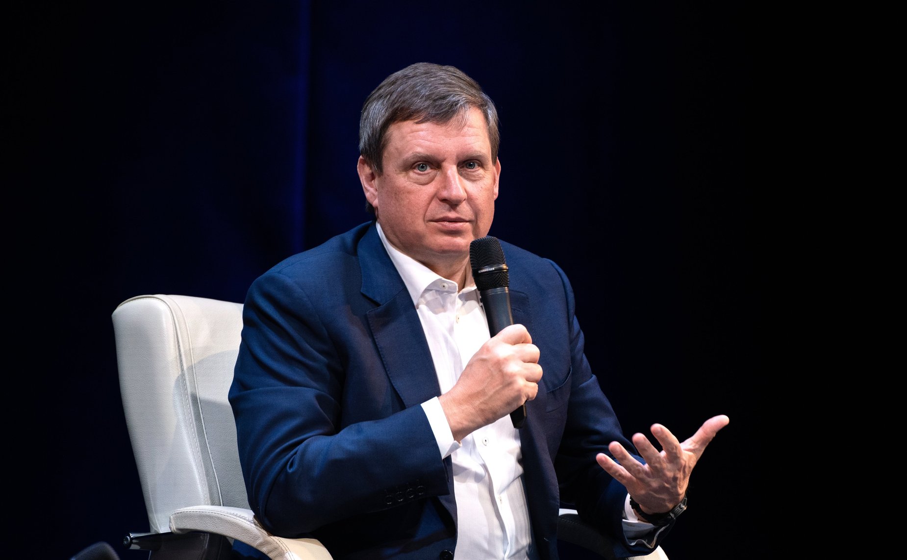 Андрей Епишин