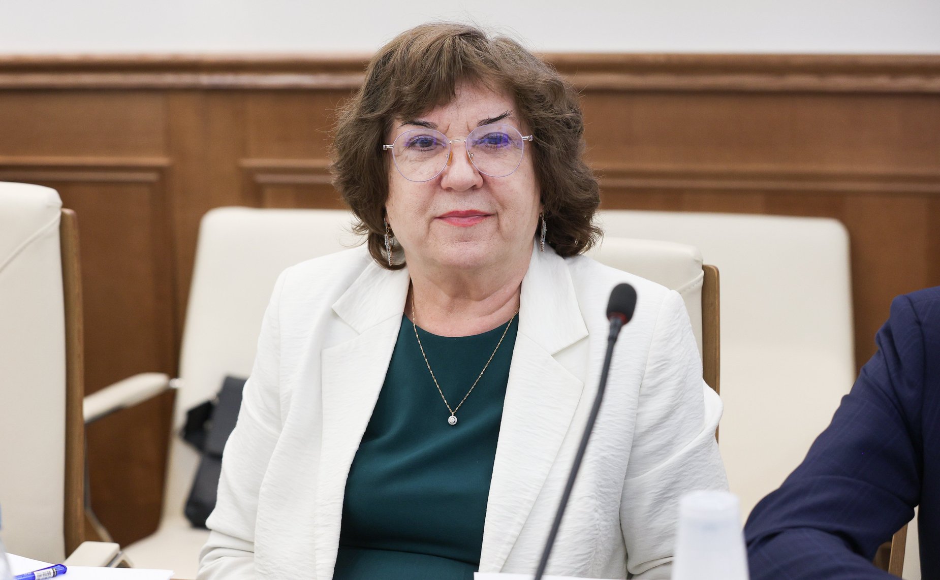 Совещание Комитета СФ по социальной политике «Молодежный парламентаризм: международные практики и стратегические ориентиры для субъектов Российской Федерации»