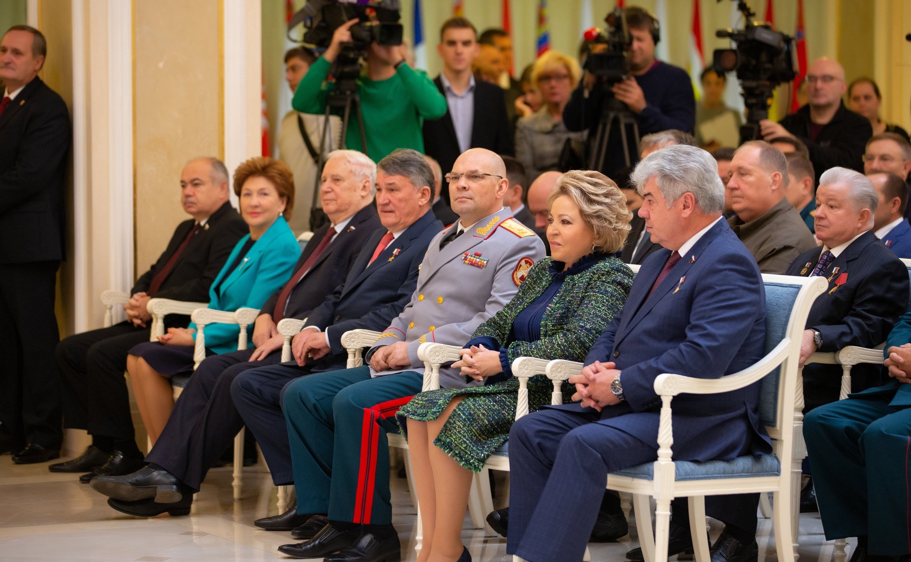 Торжественная церемония награждения детей и подростков, проявивших личное мужество в экстремальных ситуациях и спасших человеческие жизни