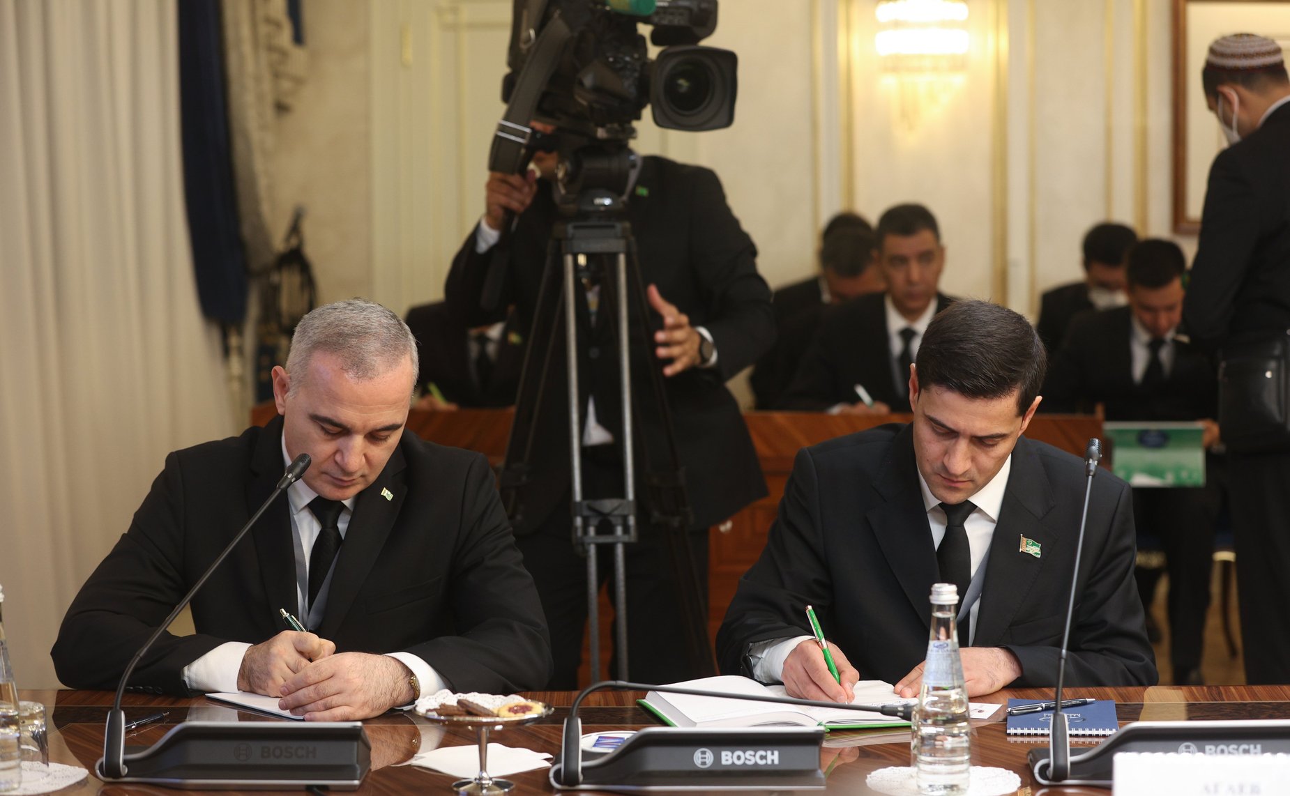 Встреча Председателя Совета Федерации Валентины Матвиенко и Председателя Халк Маслахаты (верхней палаты) Милли Генгеша (парламента) Туркменистана Гурбангулы Бердымухамедова