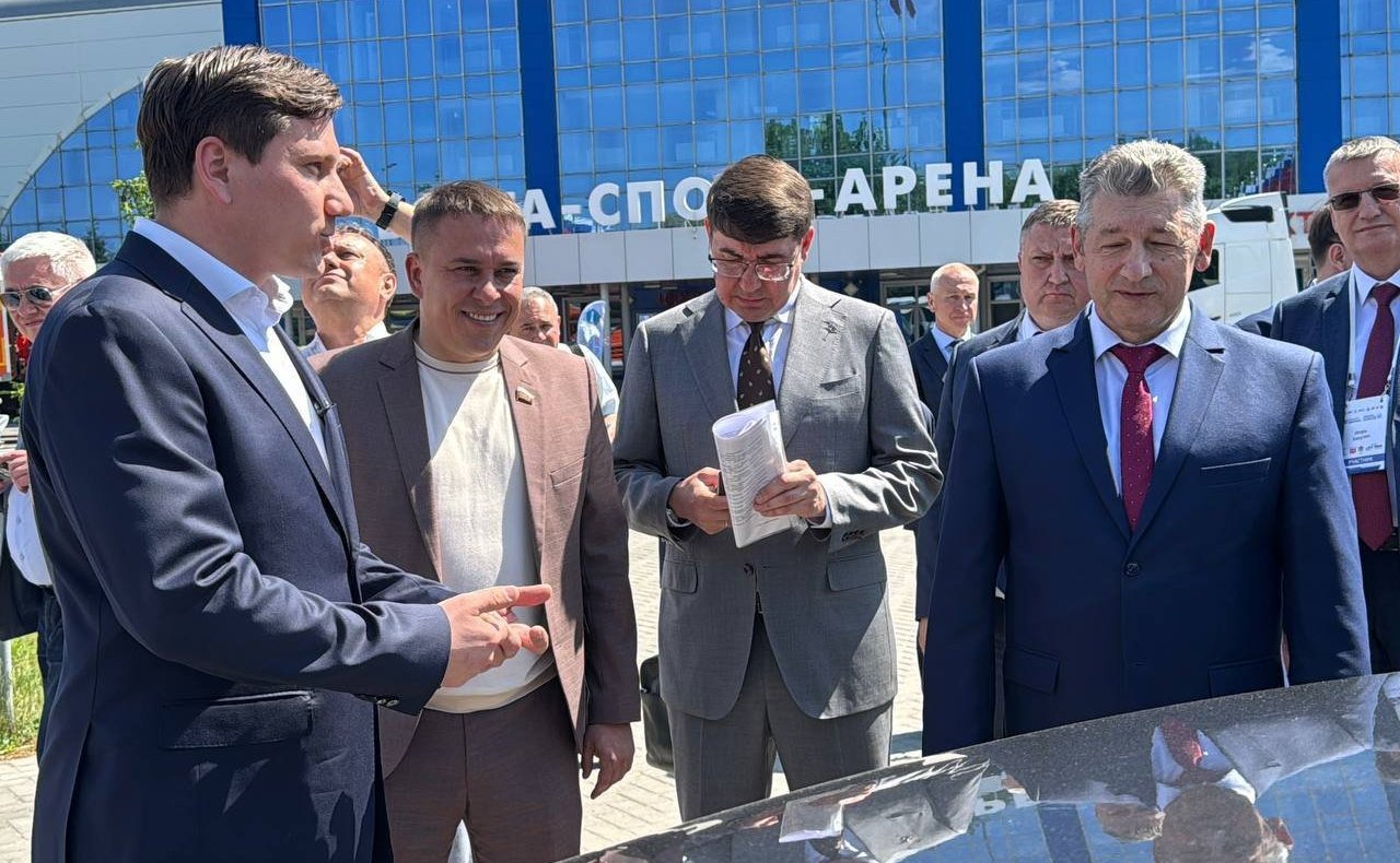 Айрат Гибатдинов принял участие в ежегодной выставке «Сделано в Ульяновской области»
