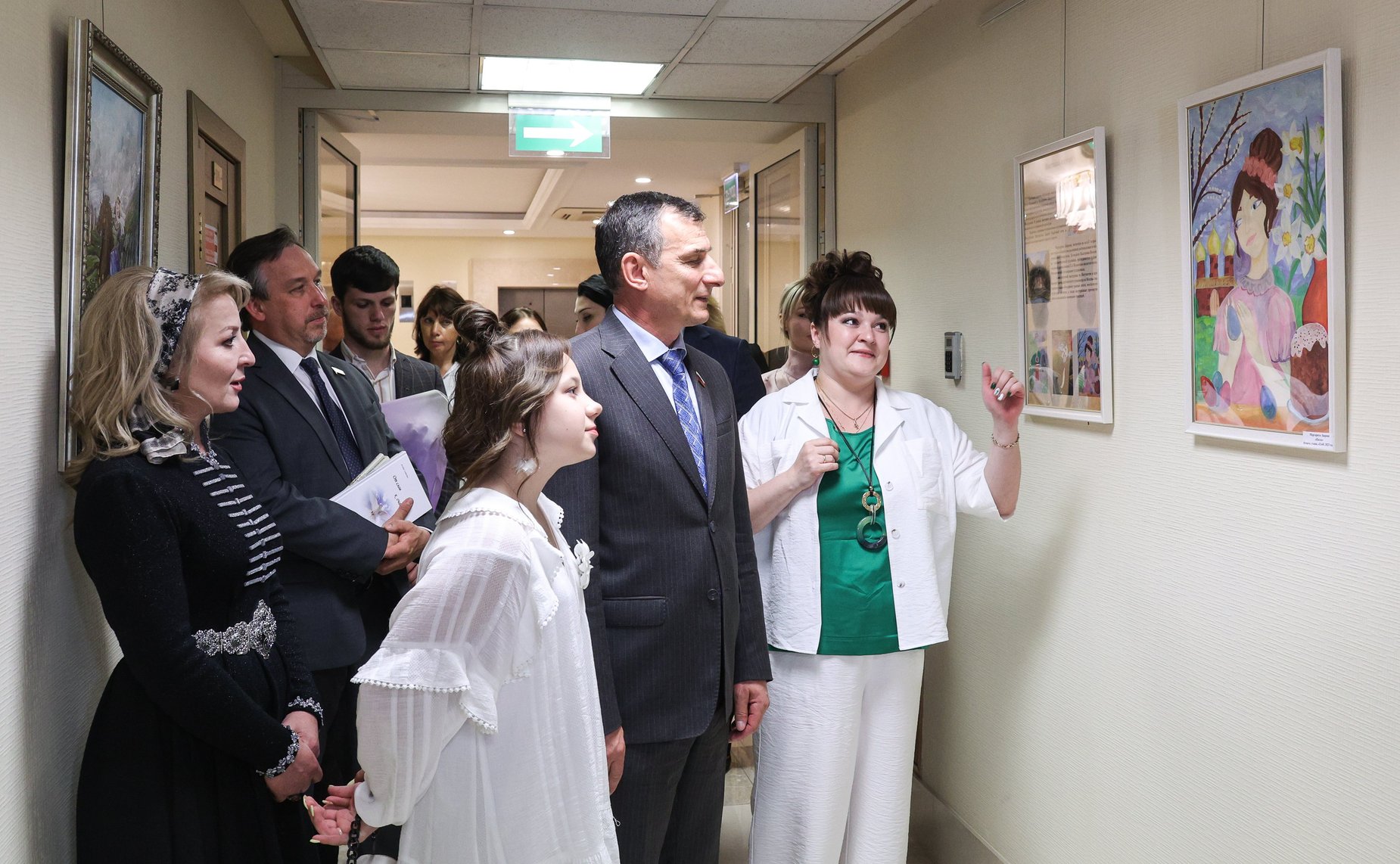 Открытие выставки картин «Культура народов России»