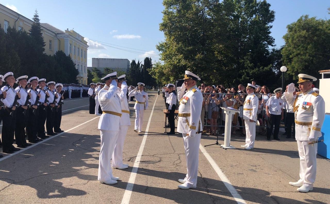 Екатерина Алтабаева поздравила курсантов Черноморского высшего военно-морского училища имени П.С. Нахимова с принятием присяги