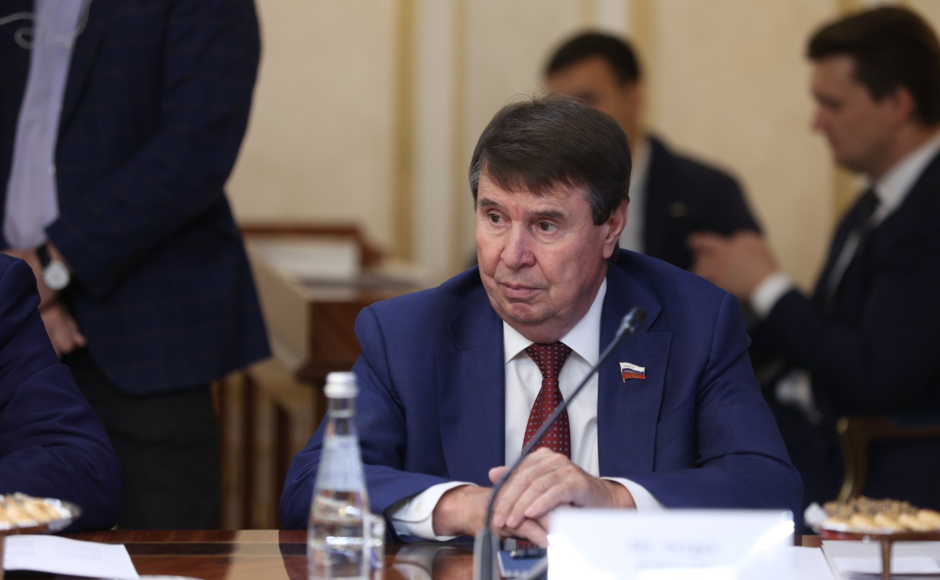 Сергей Цеков