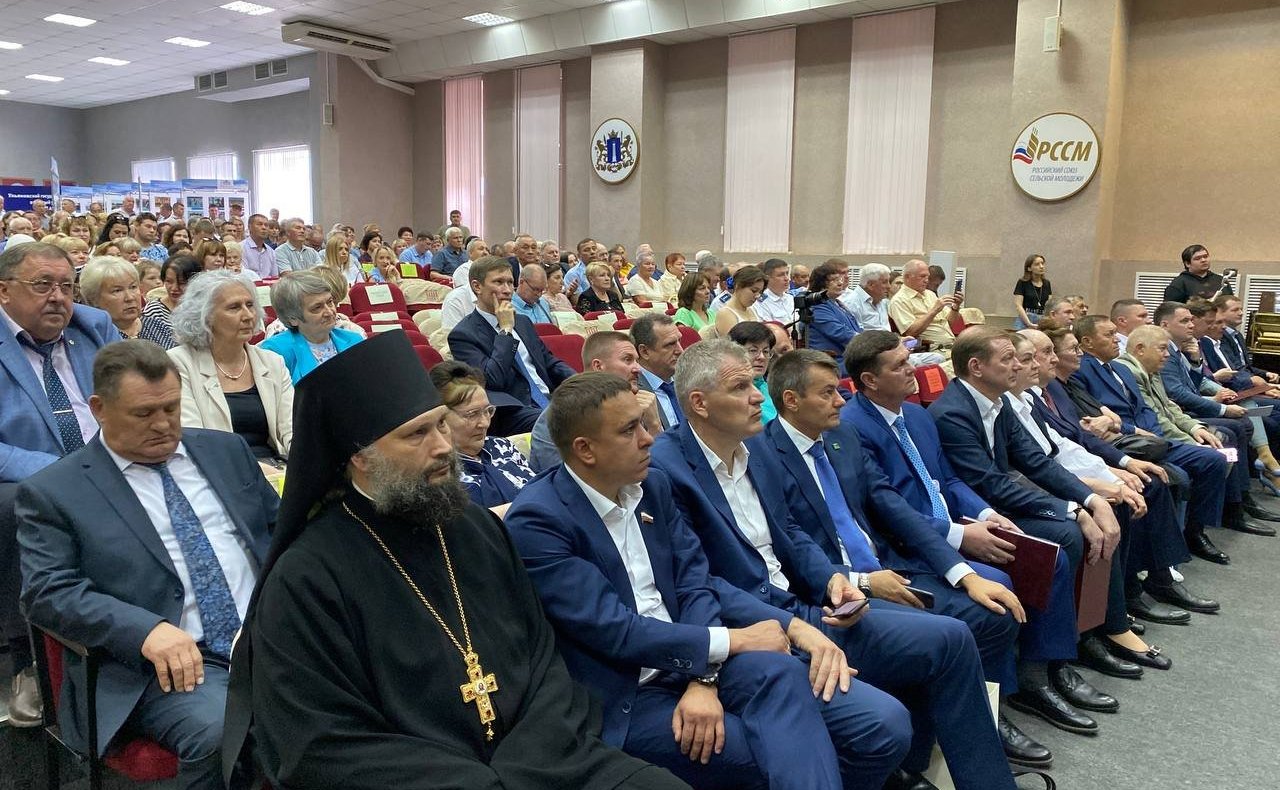 Айрат Гибатдинов посетил Ульяновскую государственную сельскохозяйственную академию – Ульяновский государственный аграрный университет имени П.А. Столыпина и принял участие в праздничных мероприятиях по случаю празднования дня рождения университета