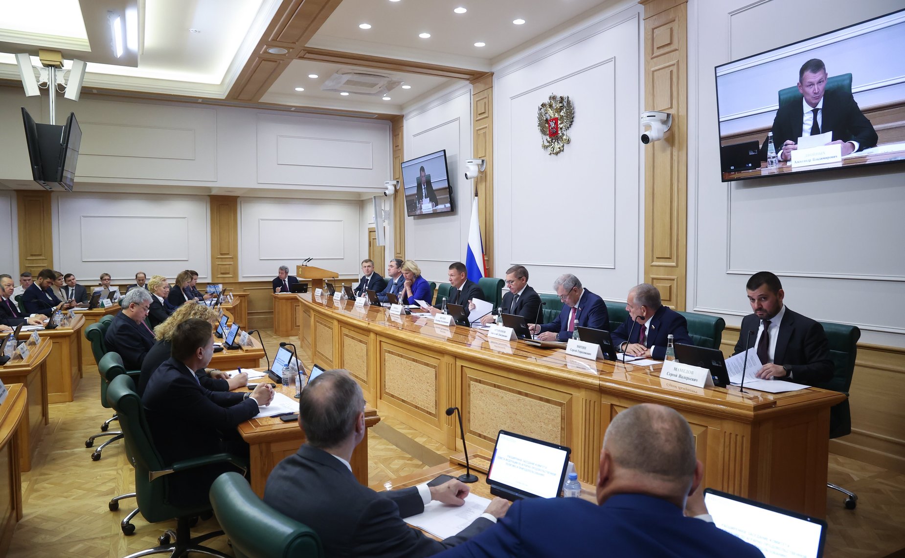 Расширенное заседание Комитета Совета Федерации по аграрно-продовольственной политике и природопользованию (подготовка Правительственного часа)