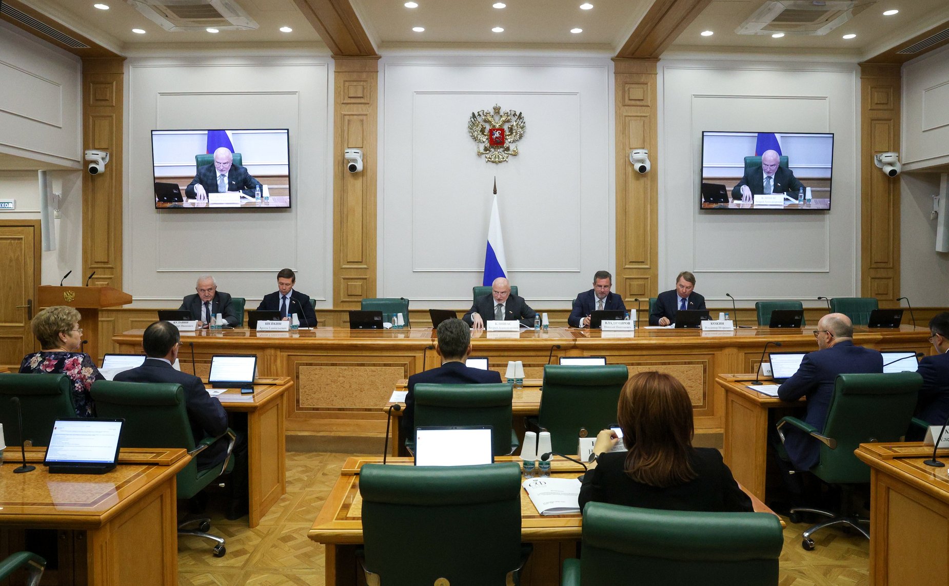 Заседание Комитета Совета Федерации по конституционному законодательству и государственному строительству