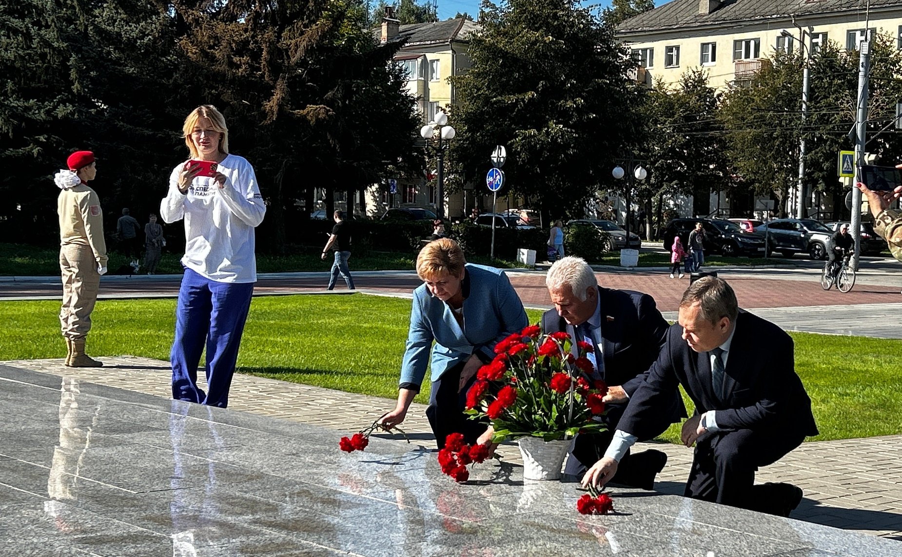 Сергей Мартынов и глава Марий Эл Юрий Зайцев приветствовали участников мотопробега «Экспедиция Памяти»