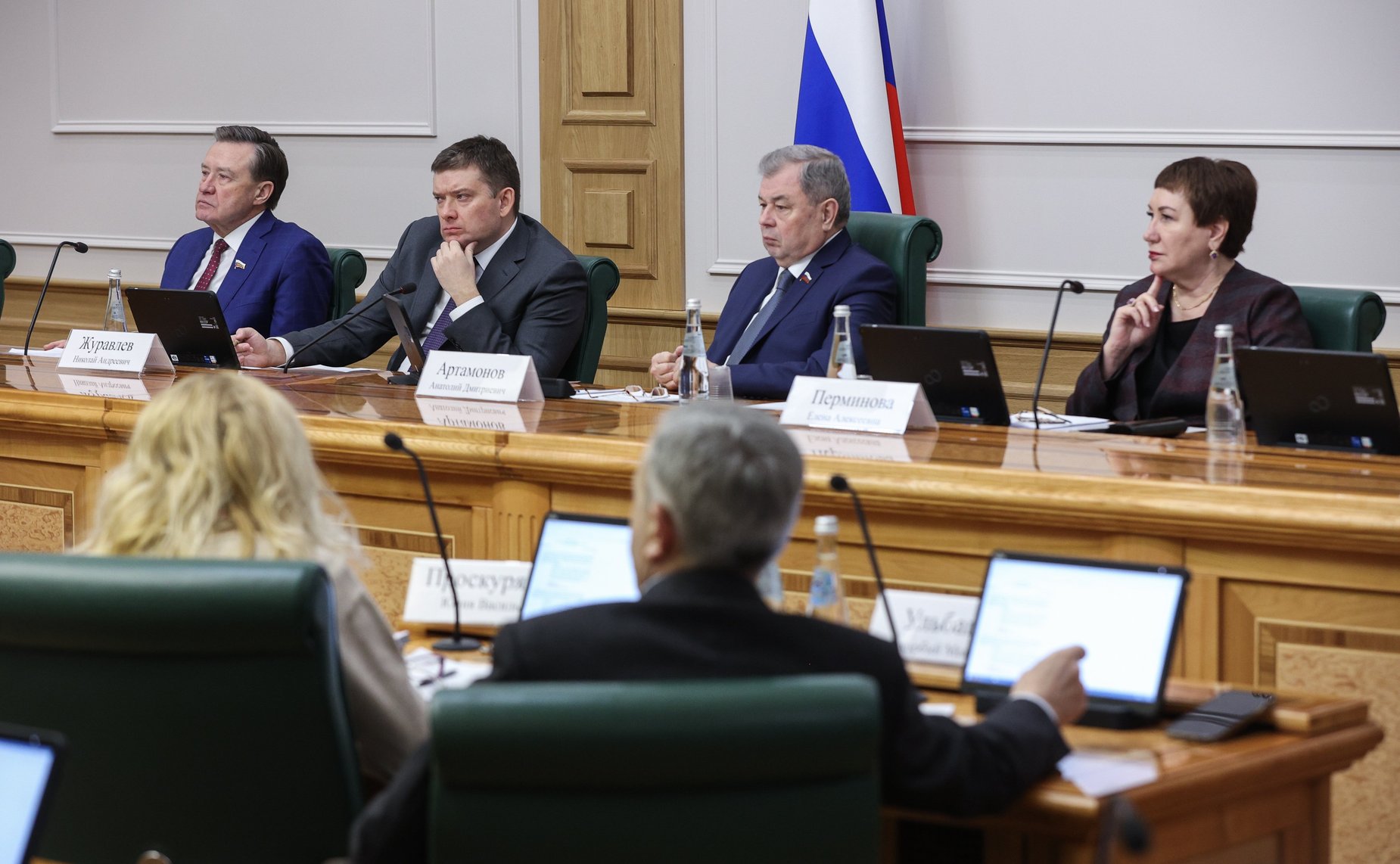 Заседание Комитета СФ по бюджету и финансовым рынкам