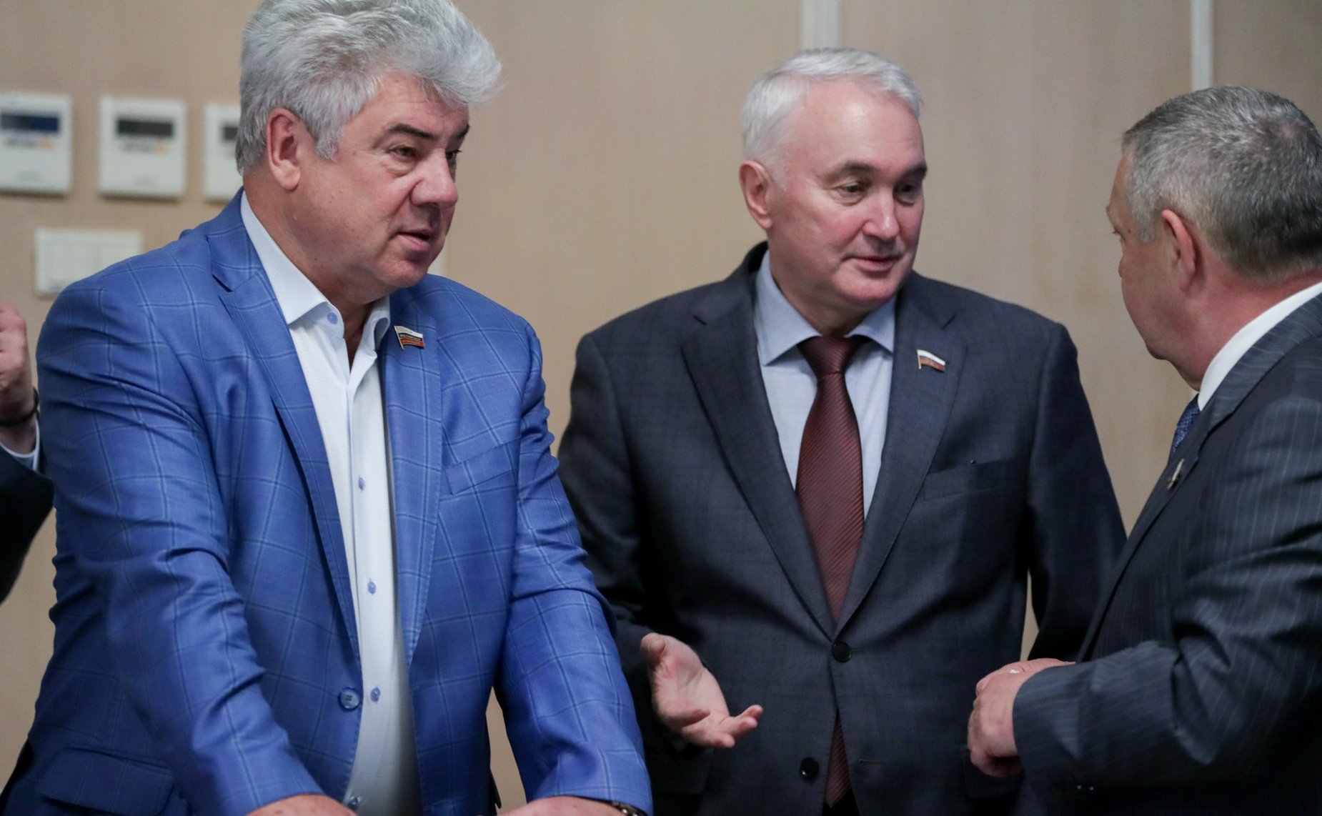 Заседание парламентской комиссии по расследованию обстоятельств, связанных с созданием американскими специалистами биологических лабораторий на территории Украины