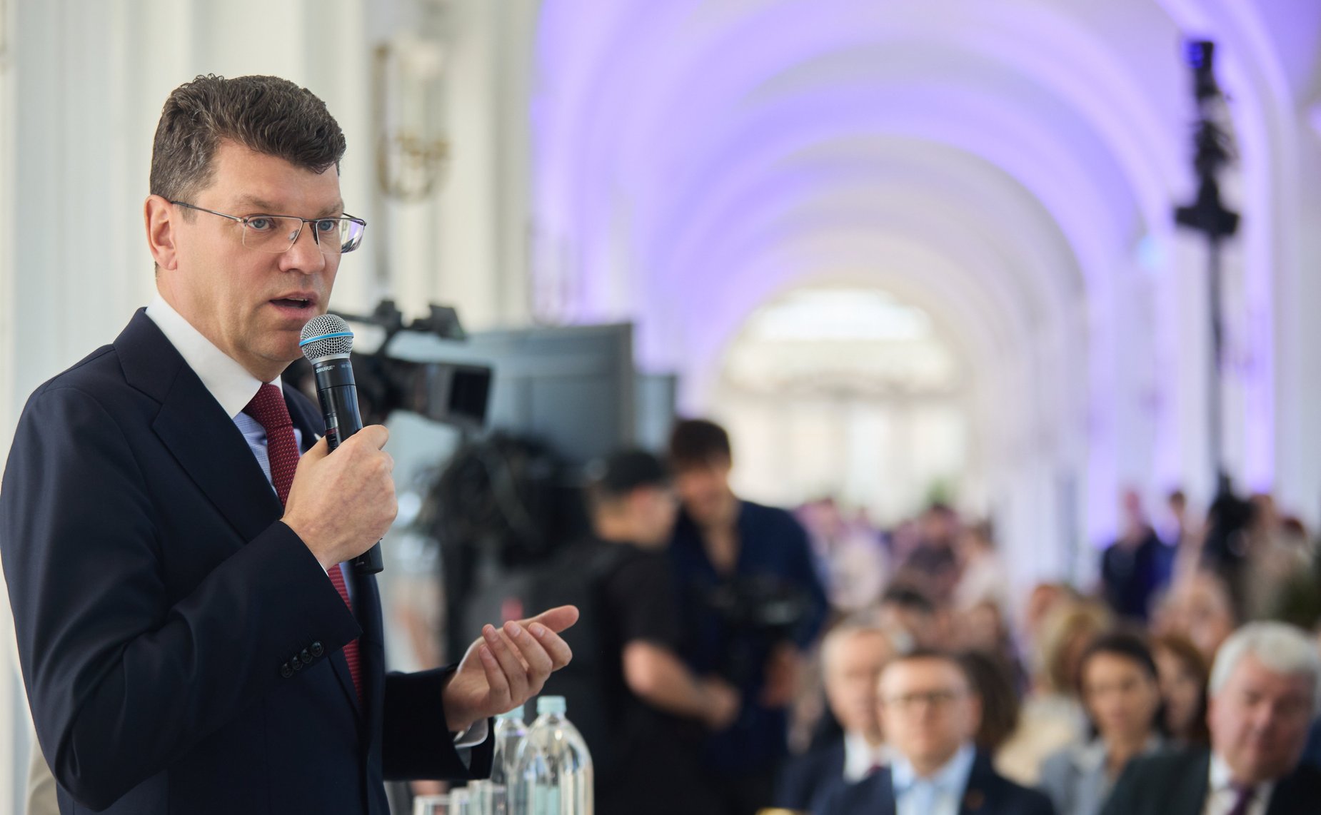 Инна Святенко приняла участие в «Креативных диалогах», которые прошли в ГМЗ «Царское Село» в дни Петербургского международного экономического форума