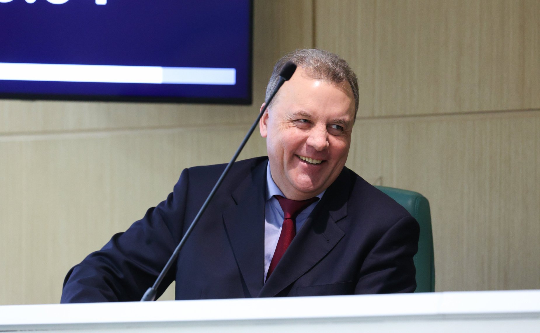 Артур Муравьев