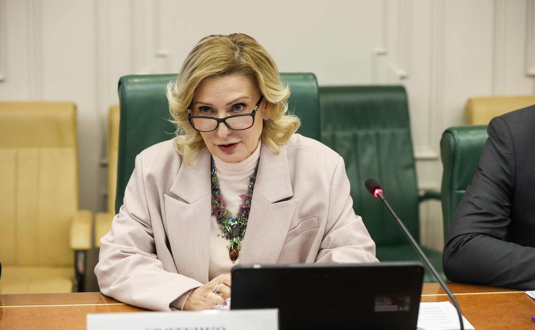 Инна Святенко