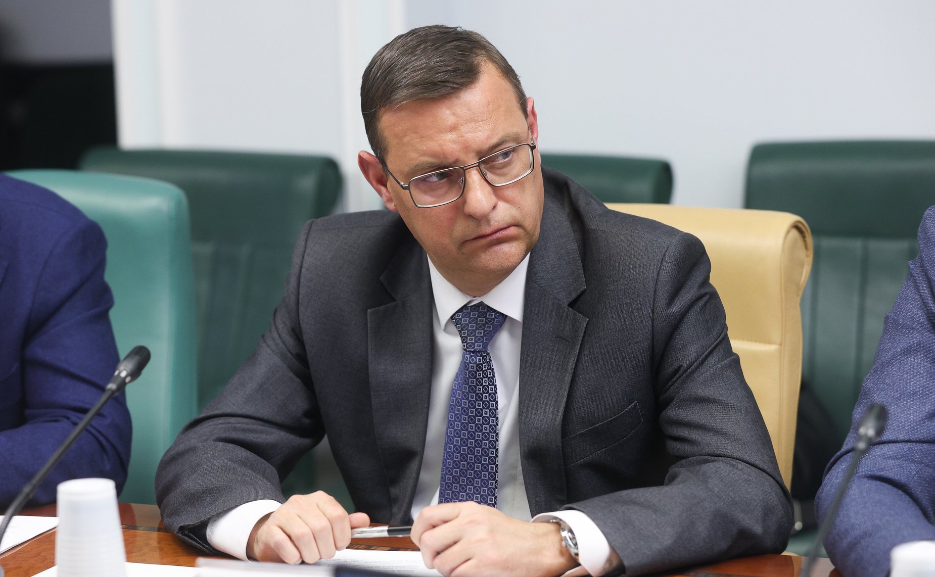 Совещание Комитета СФ по экономической политике «Об эффективности регулирования оборота табачной и никотинсодержащей продукции и о мерах по ее повышению»