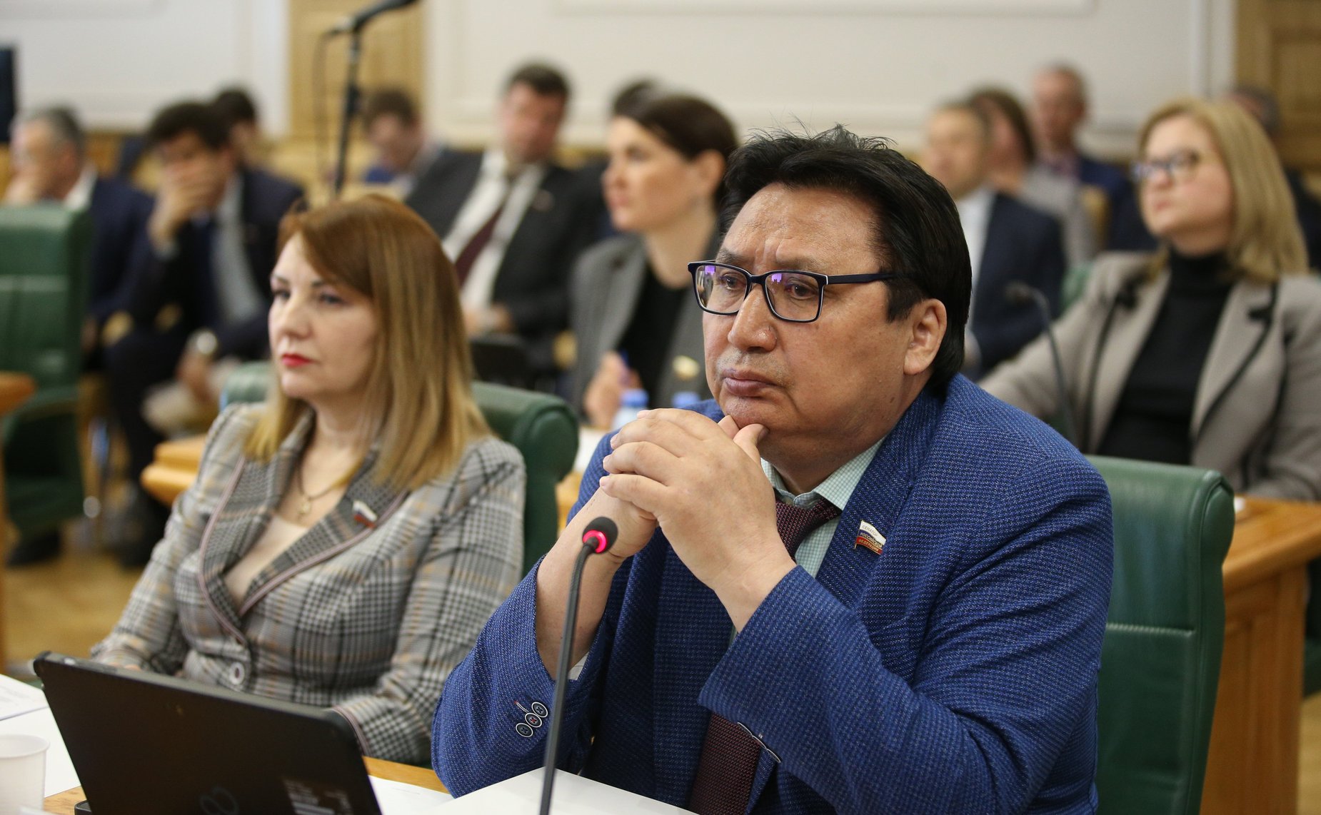 Совместное заседание комитетов СФ для проведения консультаций по кандидатуре А. Куренкова для назначения на должность главы МЧС