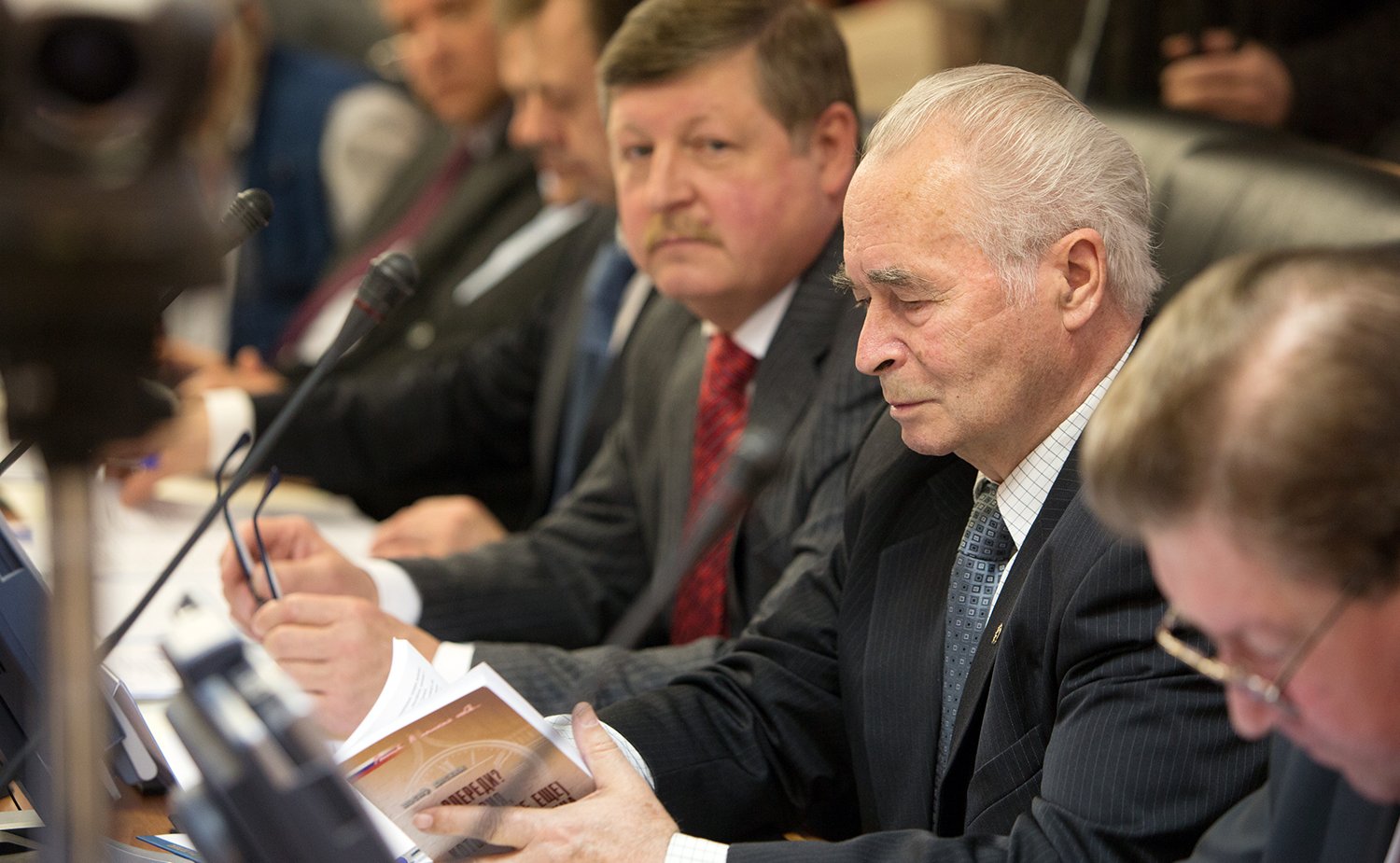 «Круглый стол» на тему «О правовом и организационном обеспечении взаимодействия институтов государственного, муниципального, парламентского и общественного контроля в РФ» 4