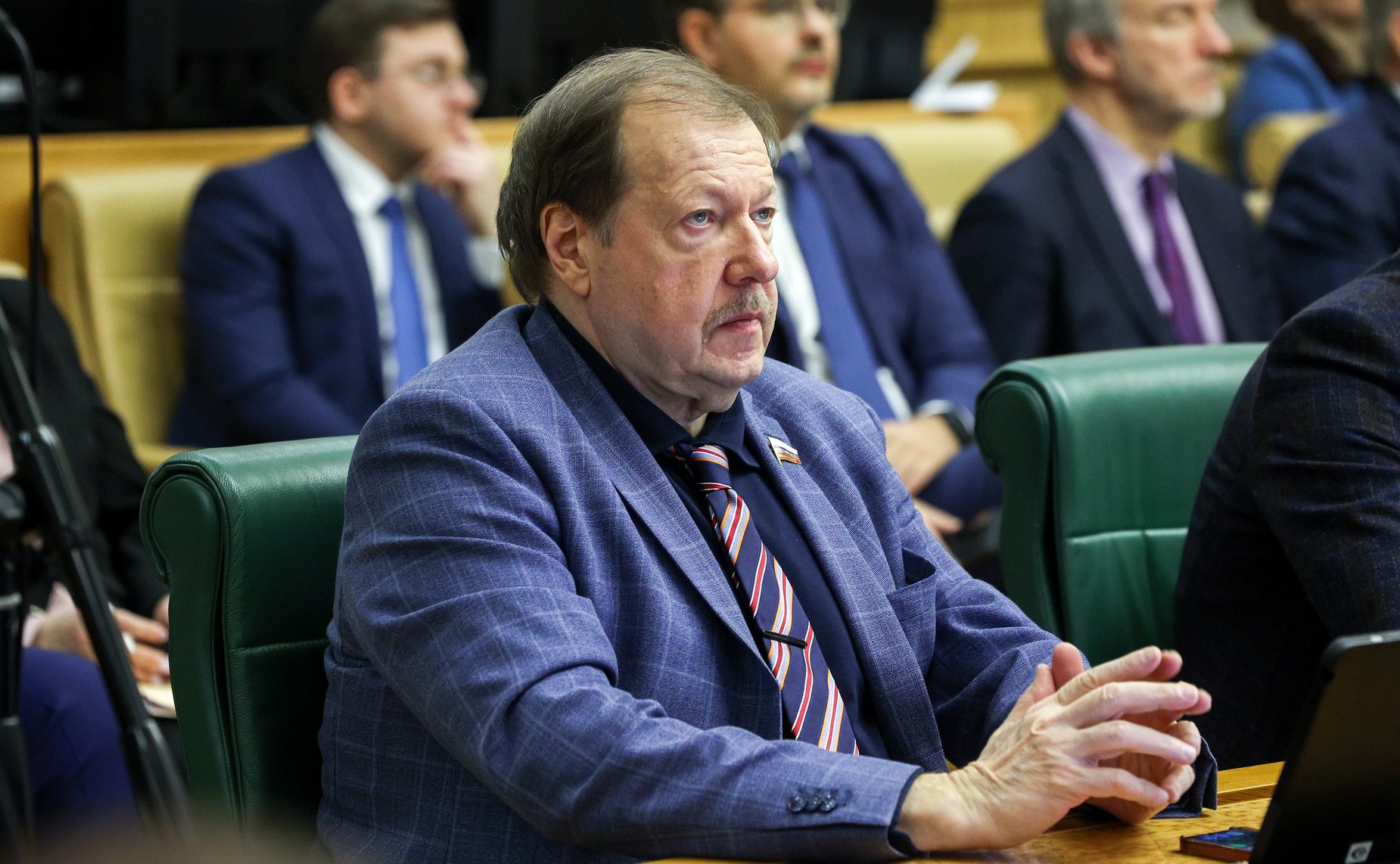 Александр Русаков