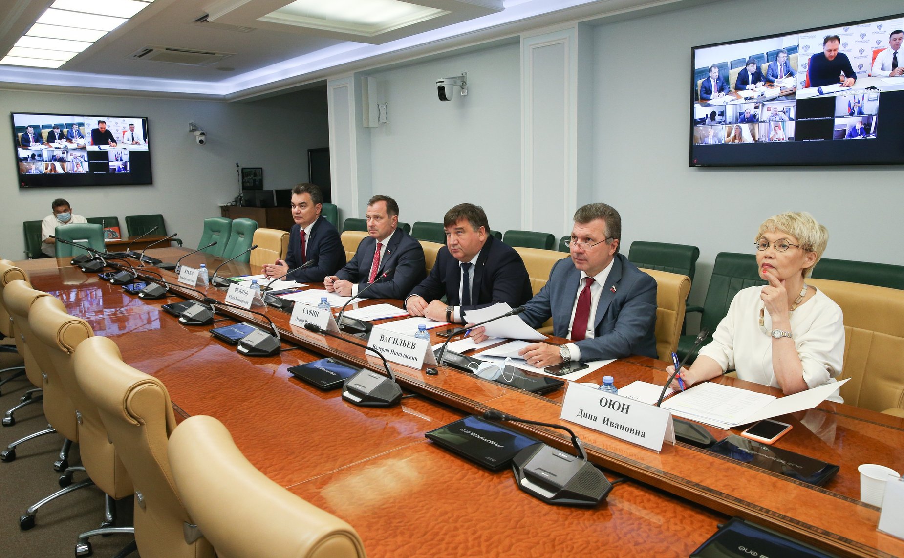 «Круглый стол» Комитета СФ по экономической политике