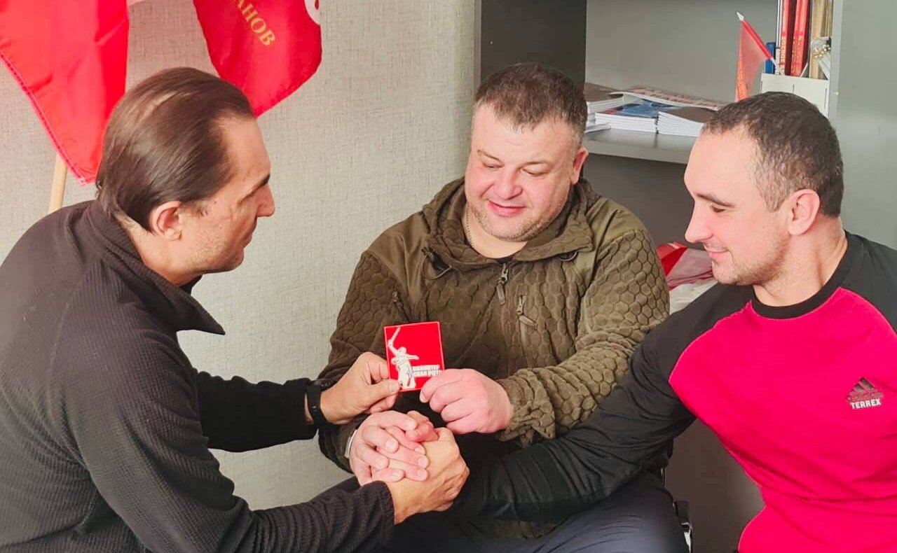 Андрей Хапочкин встретился с представителями регионального отделения Всероссийской общественной организации ветеранов «Боевое братство»