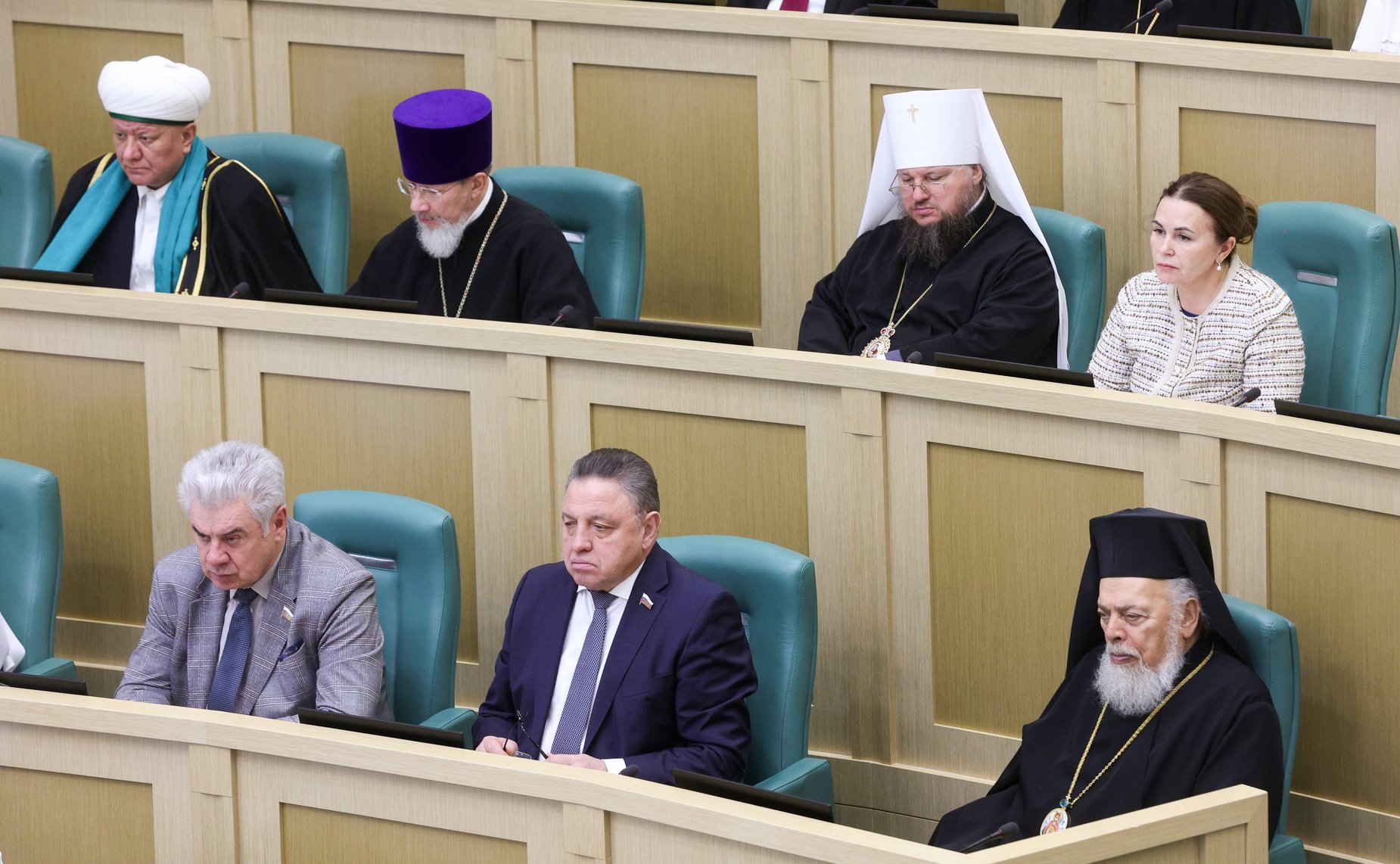 Пленарное заседание XIV Рождественских парламентских встреч