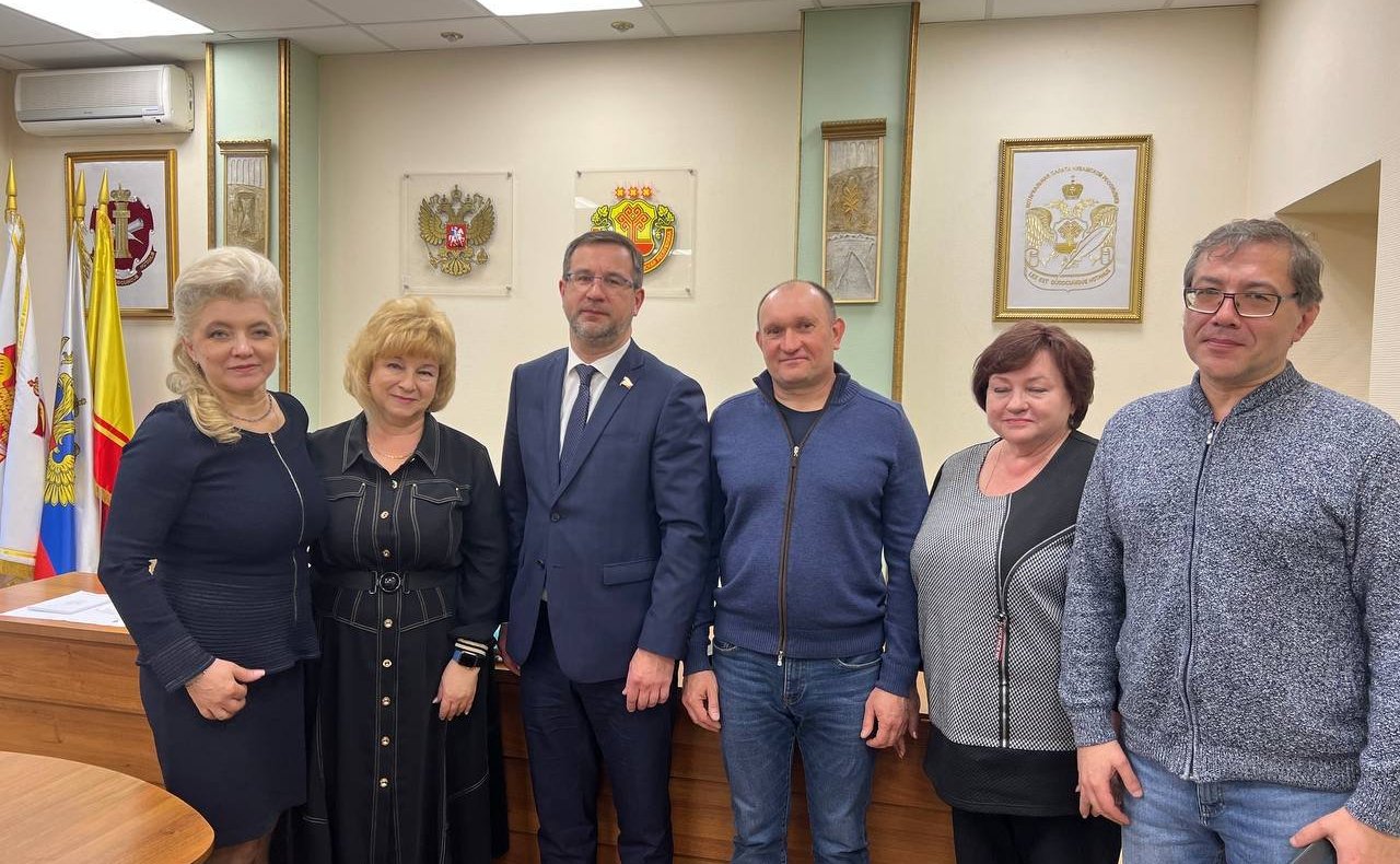 Николай Владимиров встретился с нотариусами Чувашской Республики