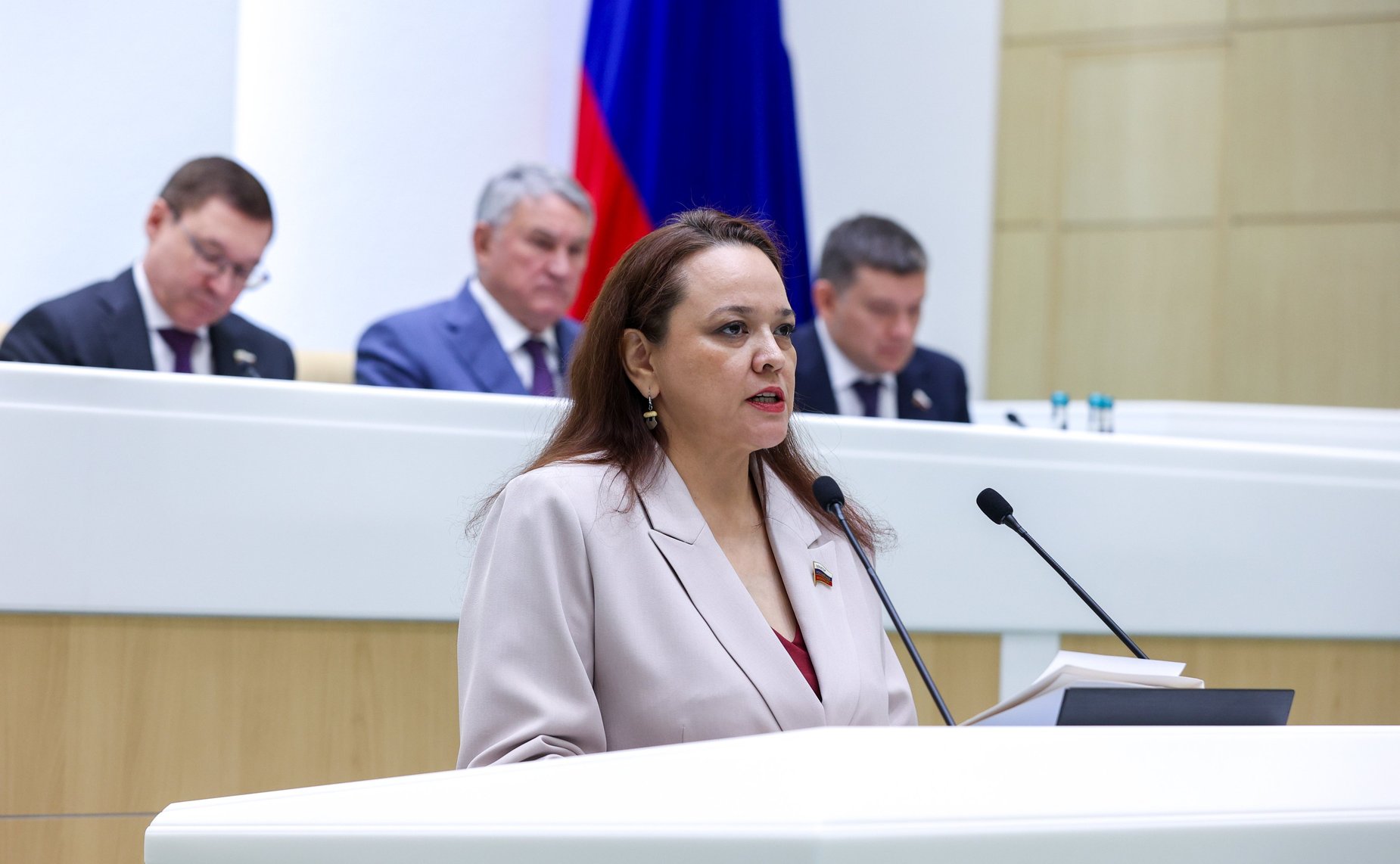 Анна Отке