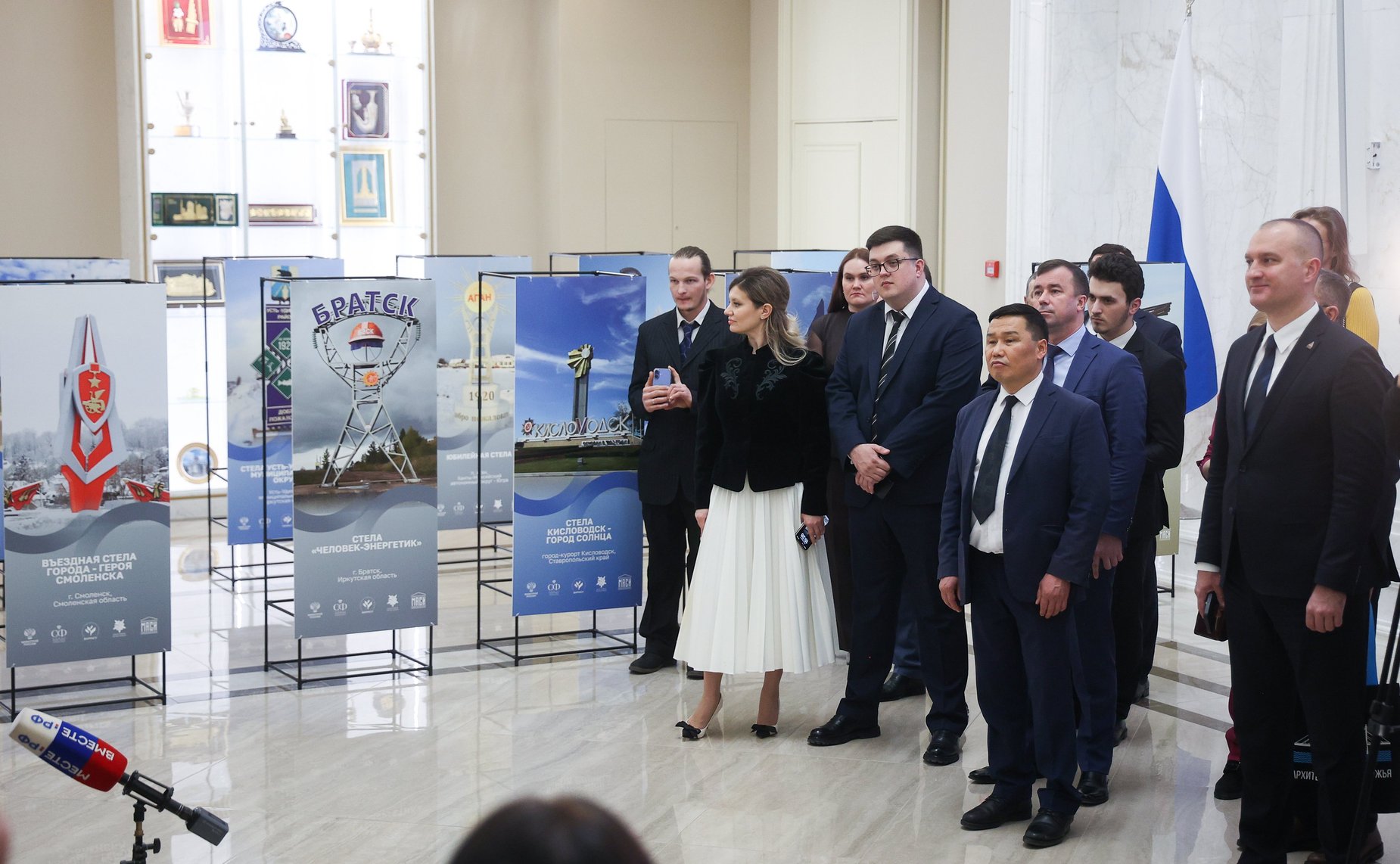 Открытие в Совете Федерации выставки Всероссийского конкурса «Въездные стелы муниципальных образований и входные группы общественных пространств»