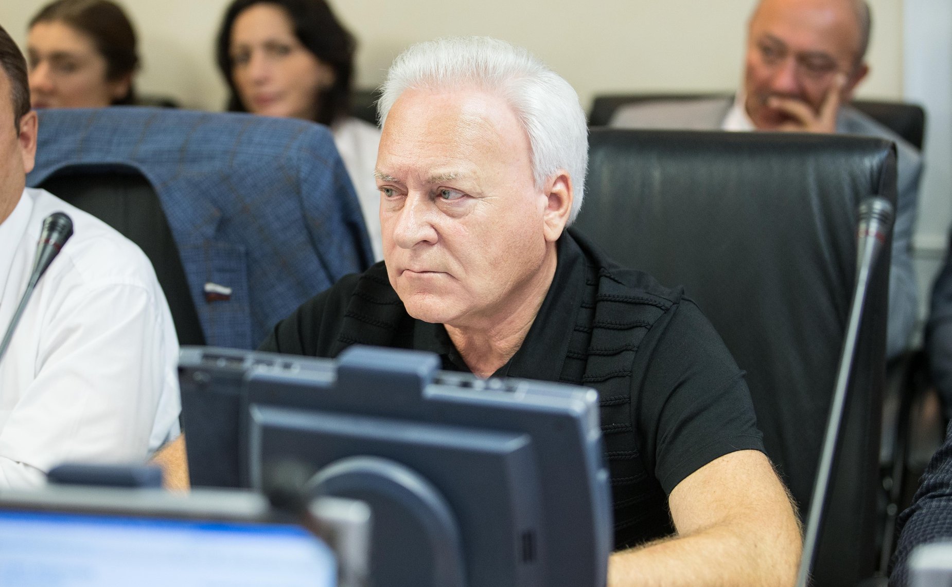 Заседание Комитета Совета Федерации по международным делам Лисицын