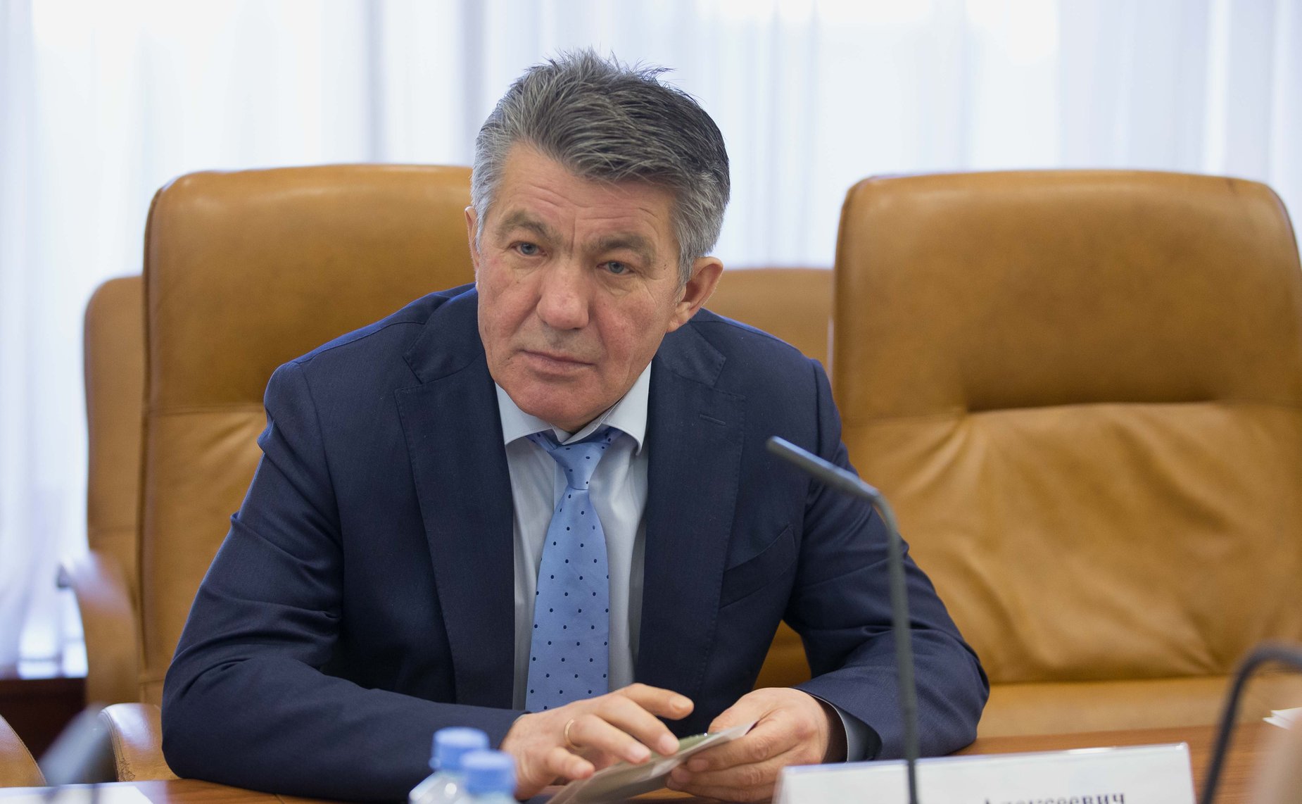 Виктор Озеров