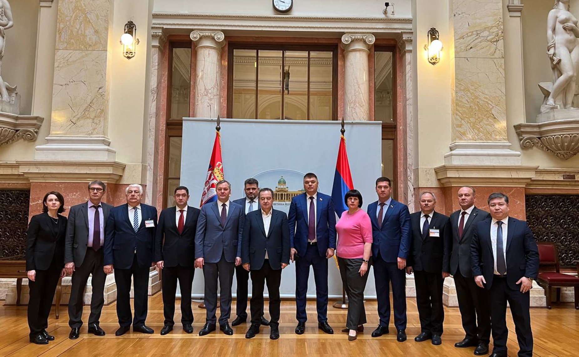 Делегация Совета Федерации осуществила в Сербии наблюдение за выборами Президента Республики и досрочными выборами в Народную скупщину