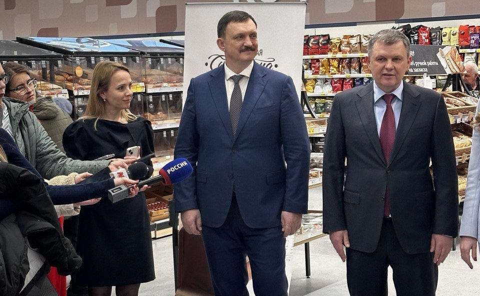 Александр Наролин принял участие в открытии агроагрегаторов торговых сетей в Волгоградской области