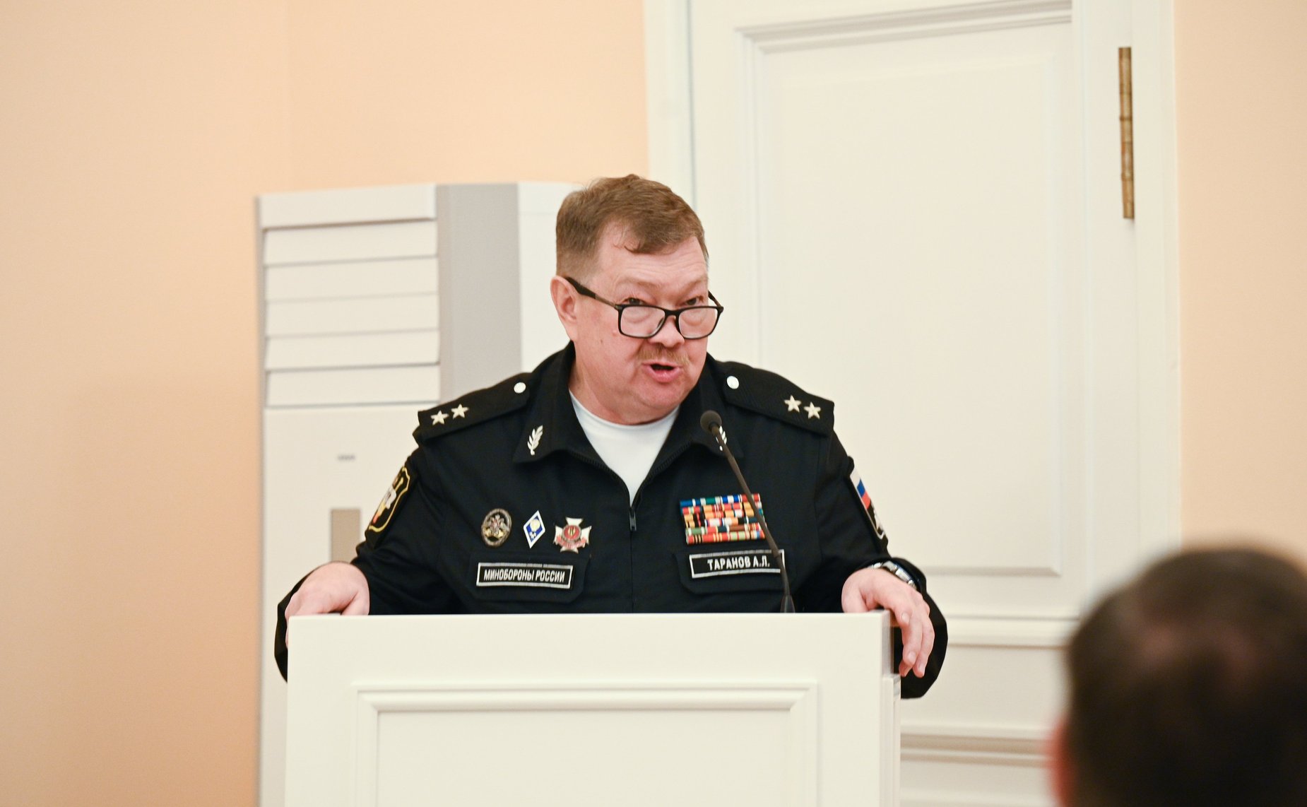 Андрей Серёжников провел секцию «Мемориализация войны и Победы: пространства и предметы памяти»