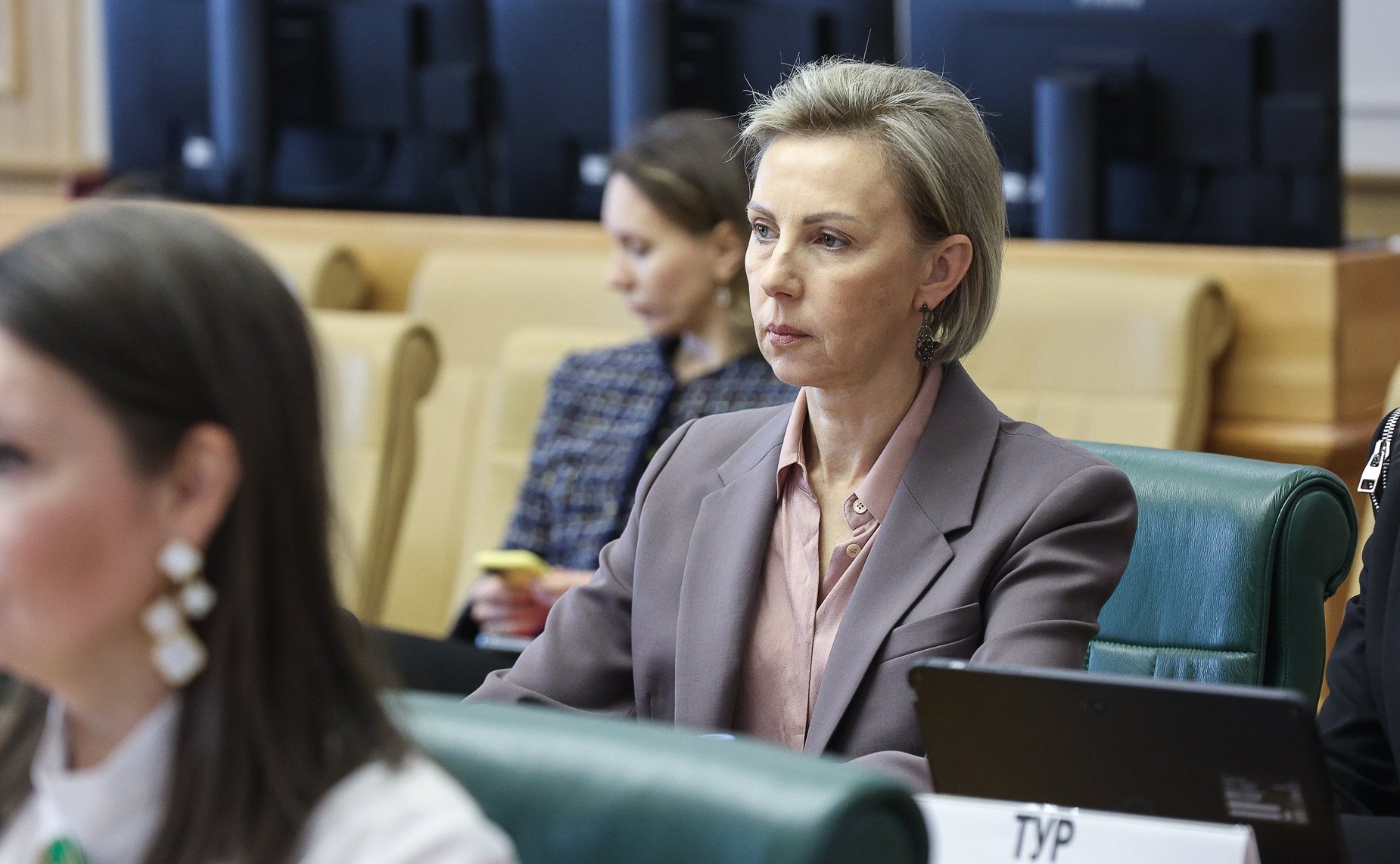 В Совете Федерации состоялось заседание Совета Евразийского женского форума