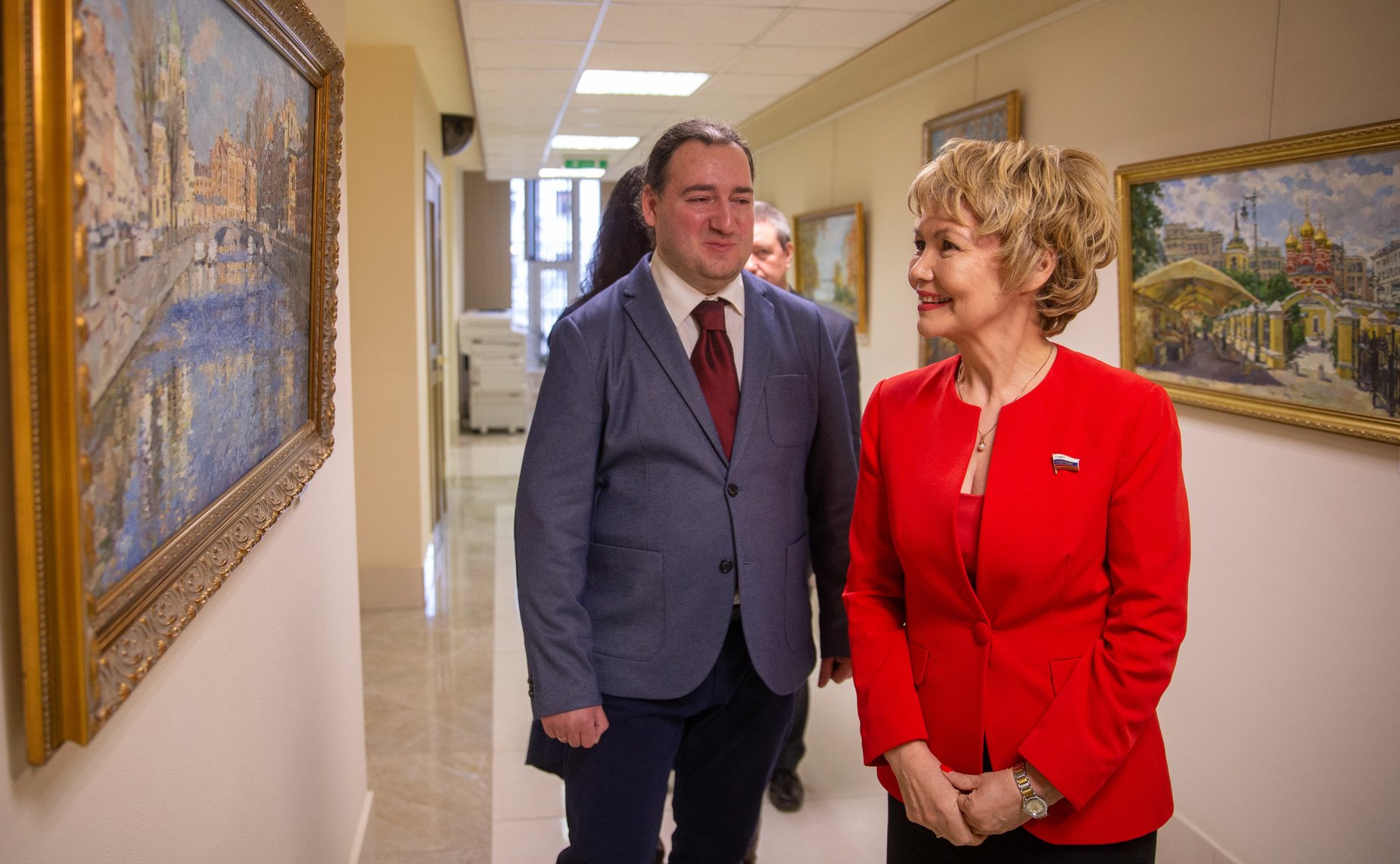 Открытие выставки живописи Павла Еськова «Путь к храму» в Совете Федерации