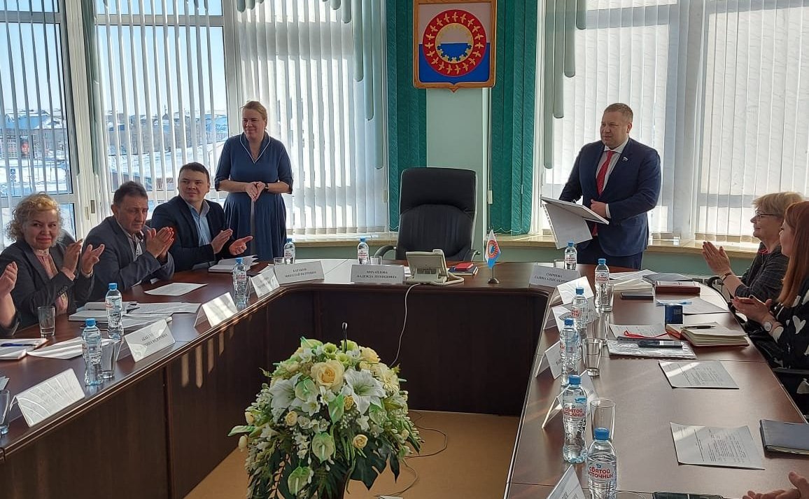 Денис Гусев вручил Благодарность Председателя Совета Федерации Валентины Матвиенко