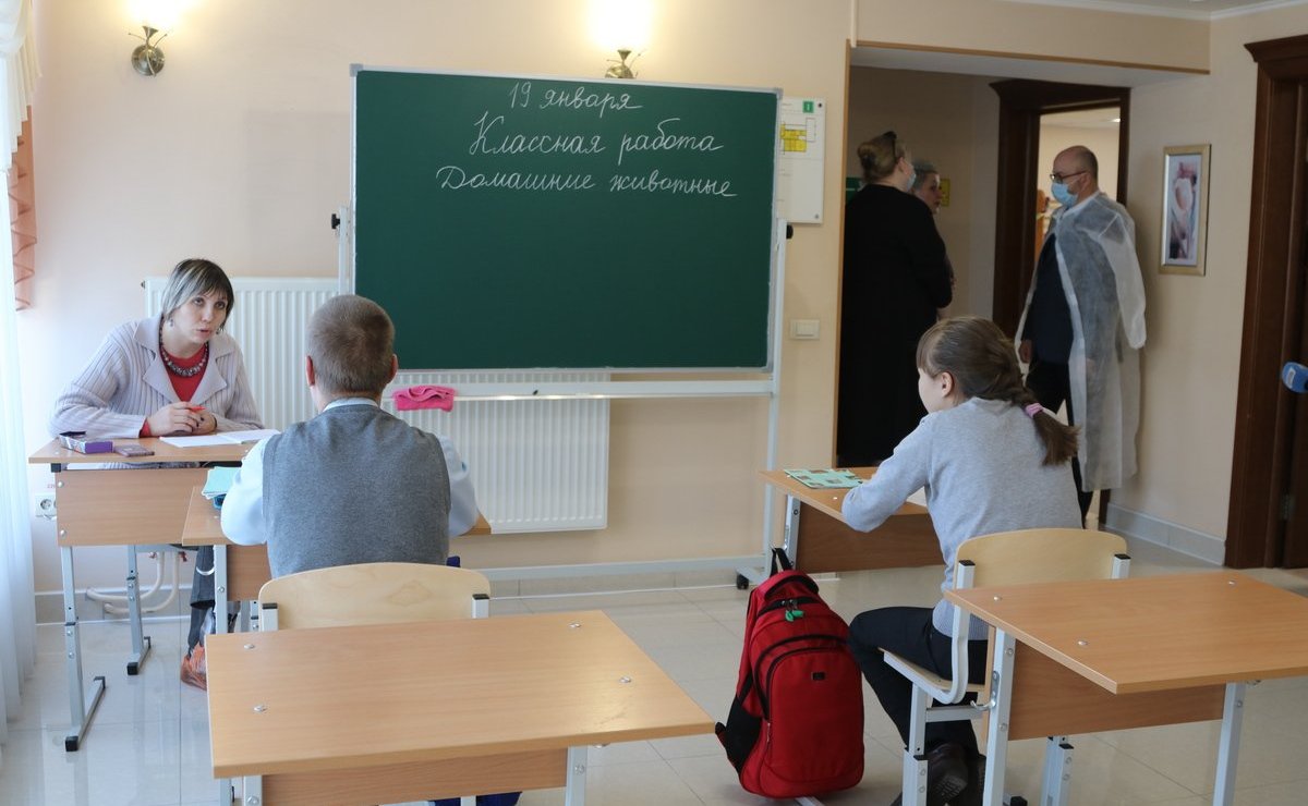 Олег Цепкин проверил условия проживания и оказания медицинской помощи пациентам, проживающим в региональном психоневрологическом интернате