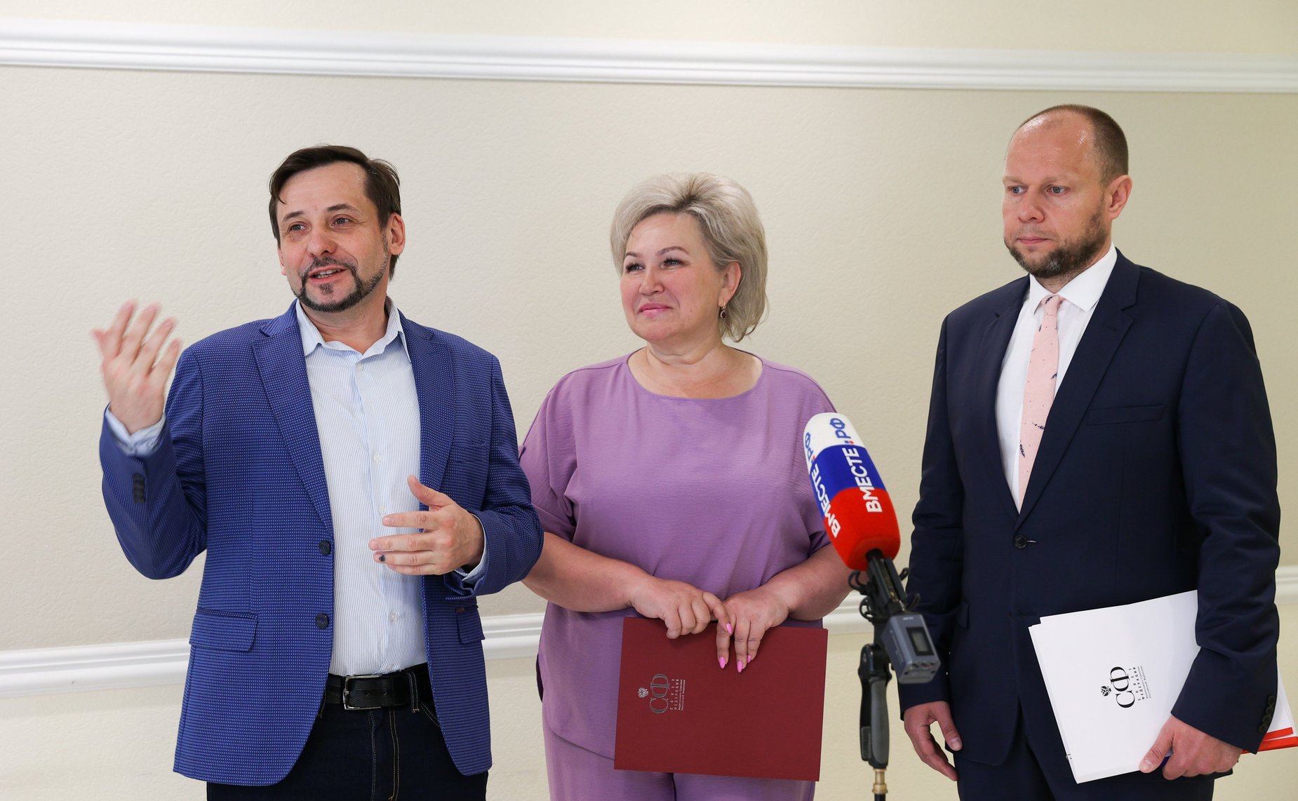 Презентация выставки работ наставников победителей Всероссийского художественного конкурса «Жизнь деленная на граммы»