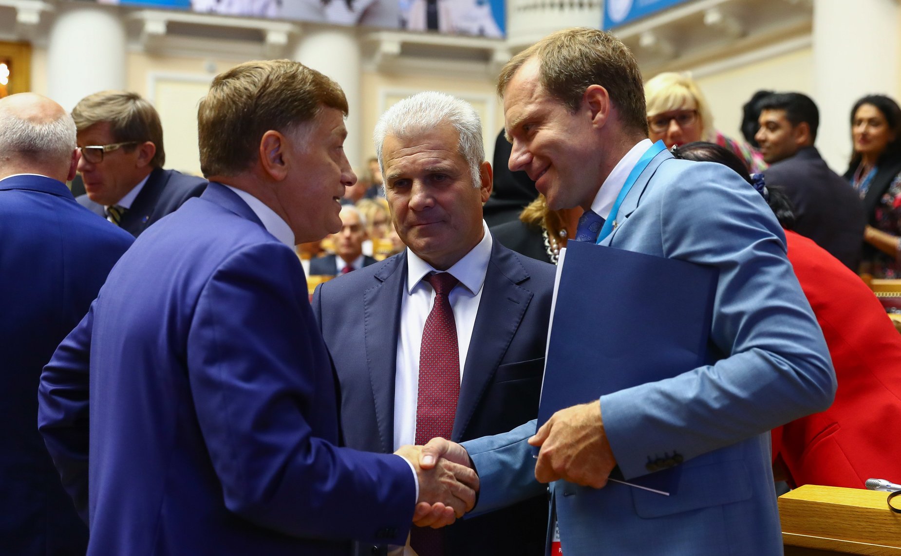 Пленарное заседание Второго Евразийского женского форума