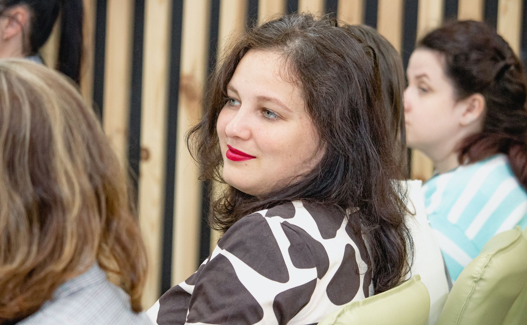 Елена Писарева в ходе поездки в регион приняла участие в экономическом форуме «Грани женского лидерства»